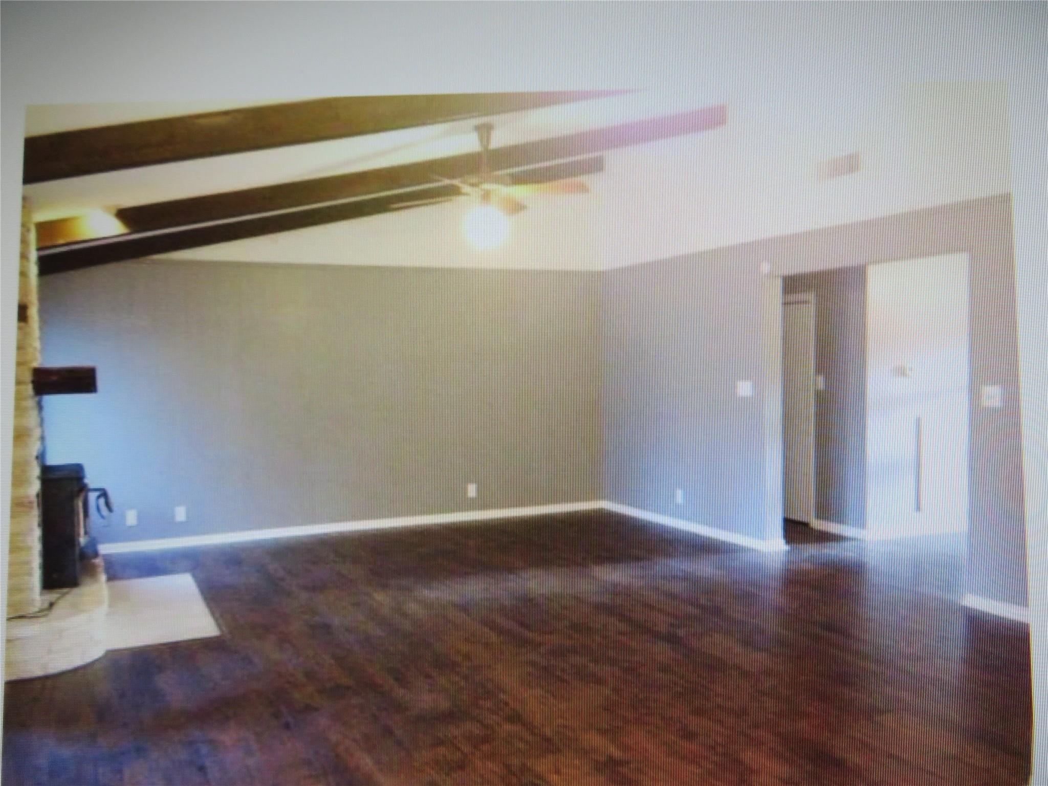 404 San Gabriel Blvd Property Photo 7