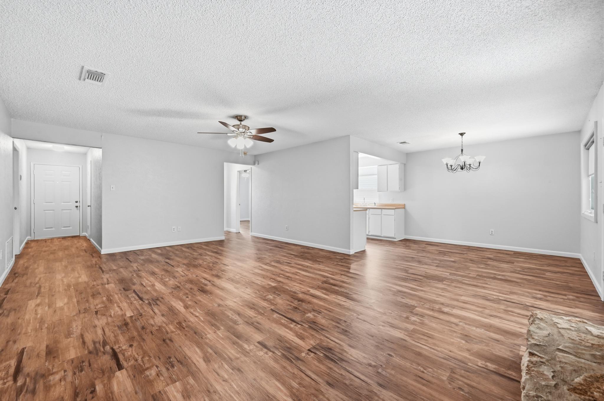 5509 Porsche Ln Property Photo 7