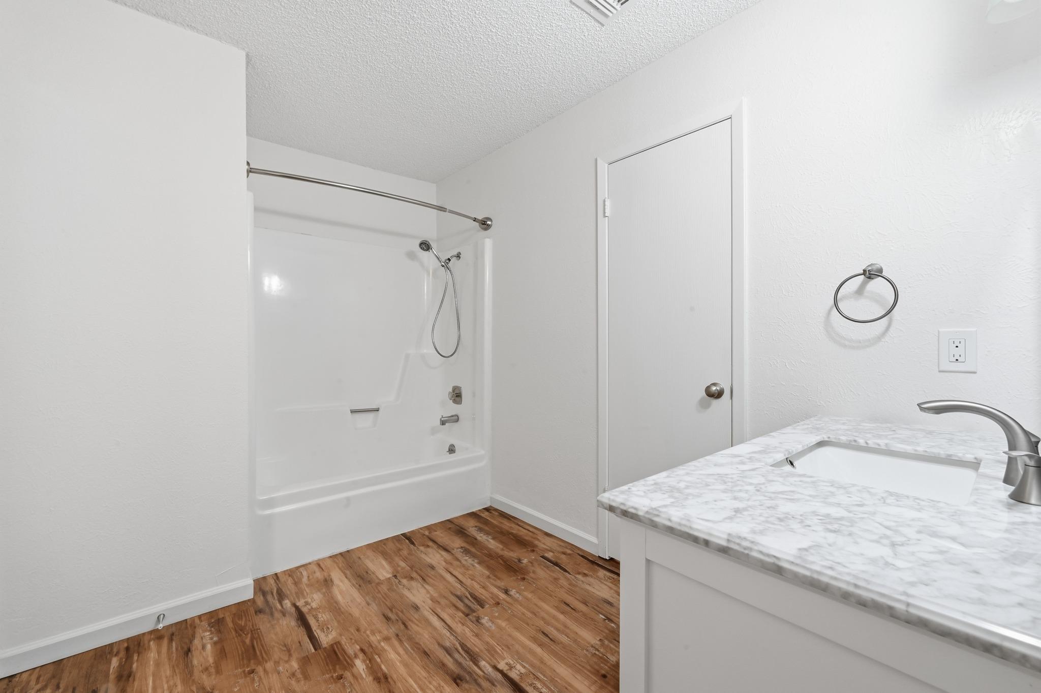 5509 Porsche Ln Property Photo 17