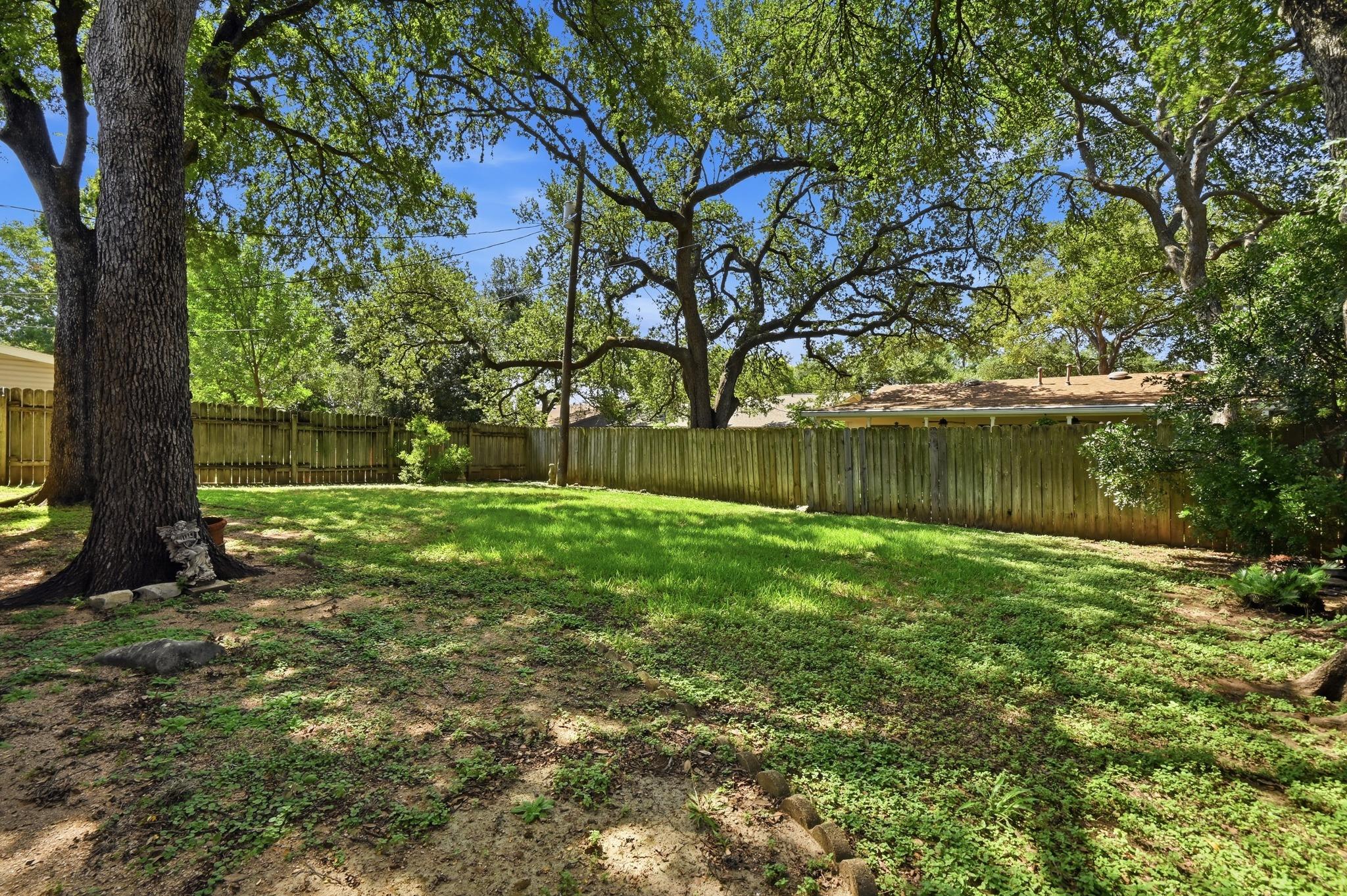 5509 Porsche Ln Property Photo 24