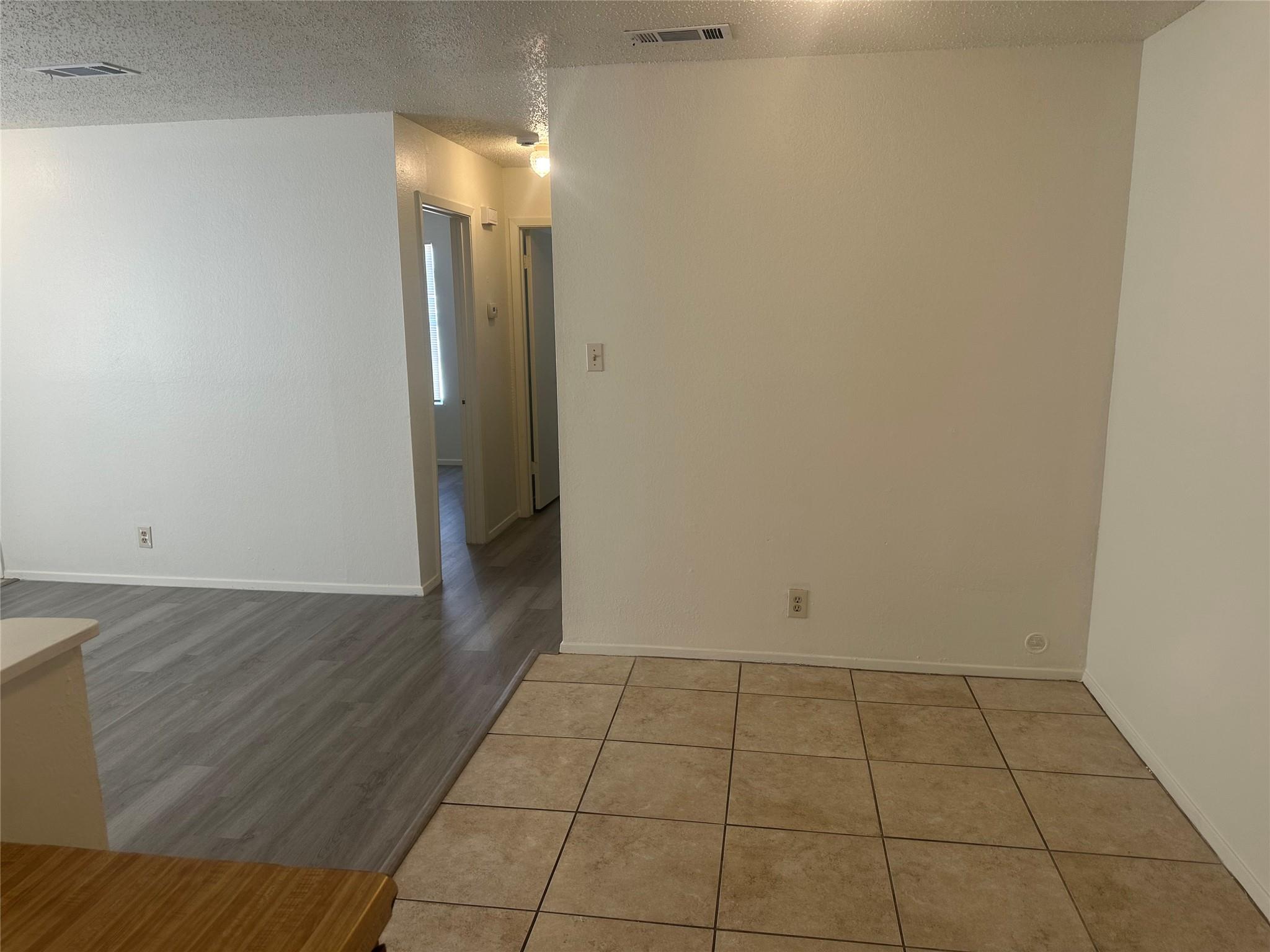 2602 S Bagdad Rd #b Property Photo 9