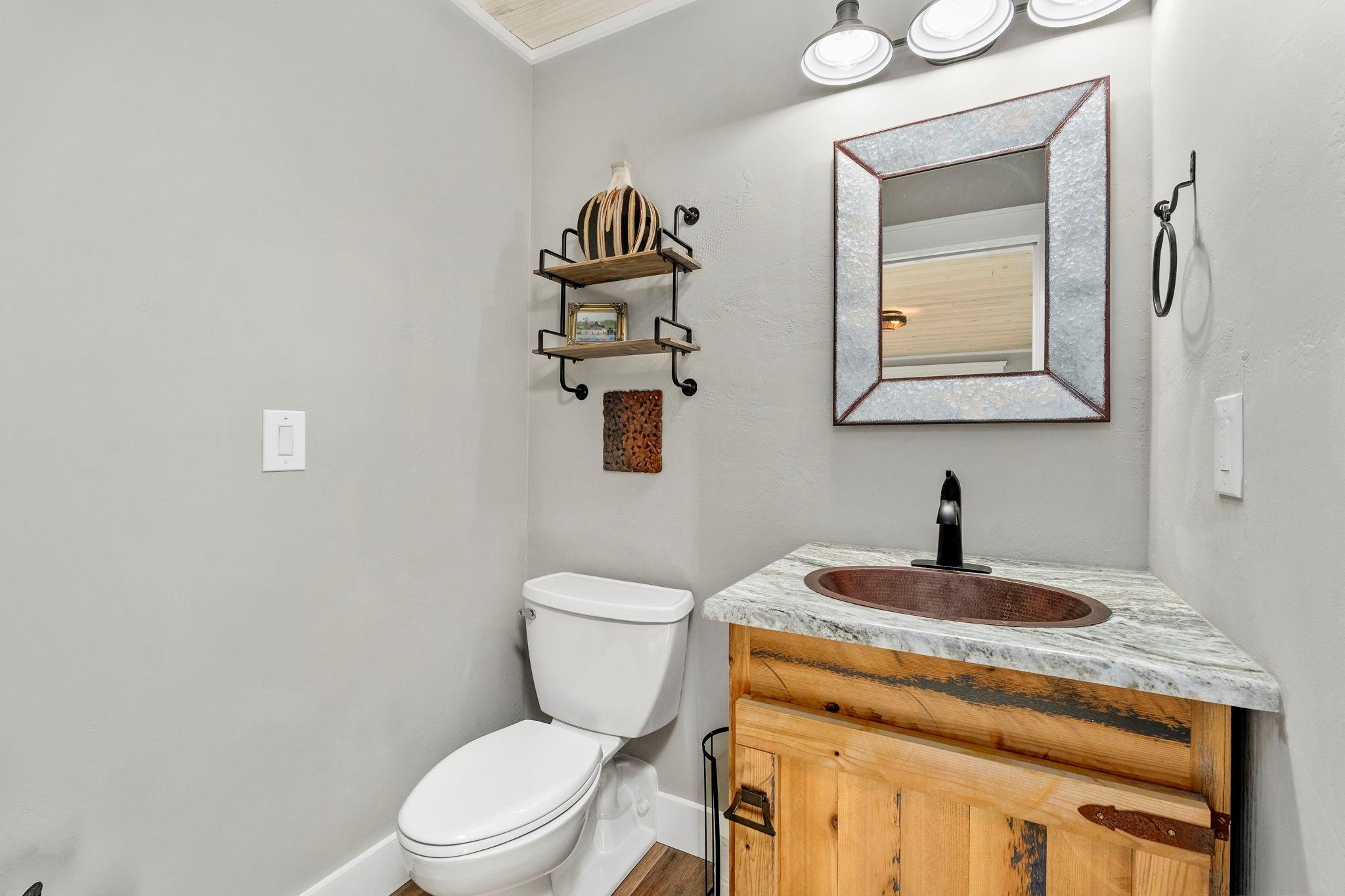 801 Deer Run Property Photo 34