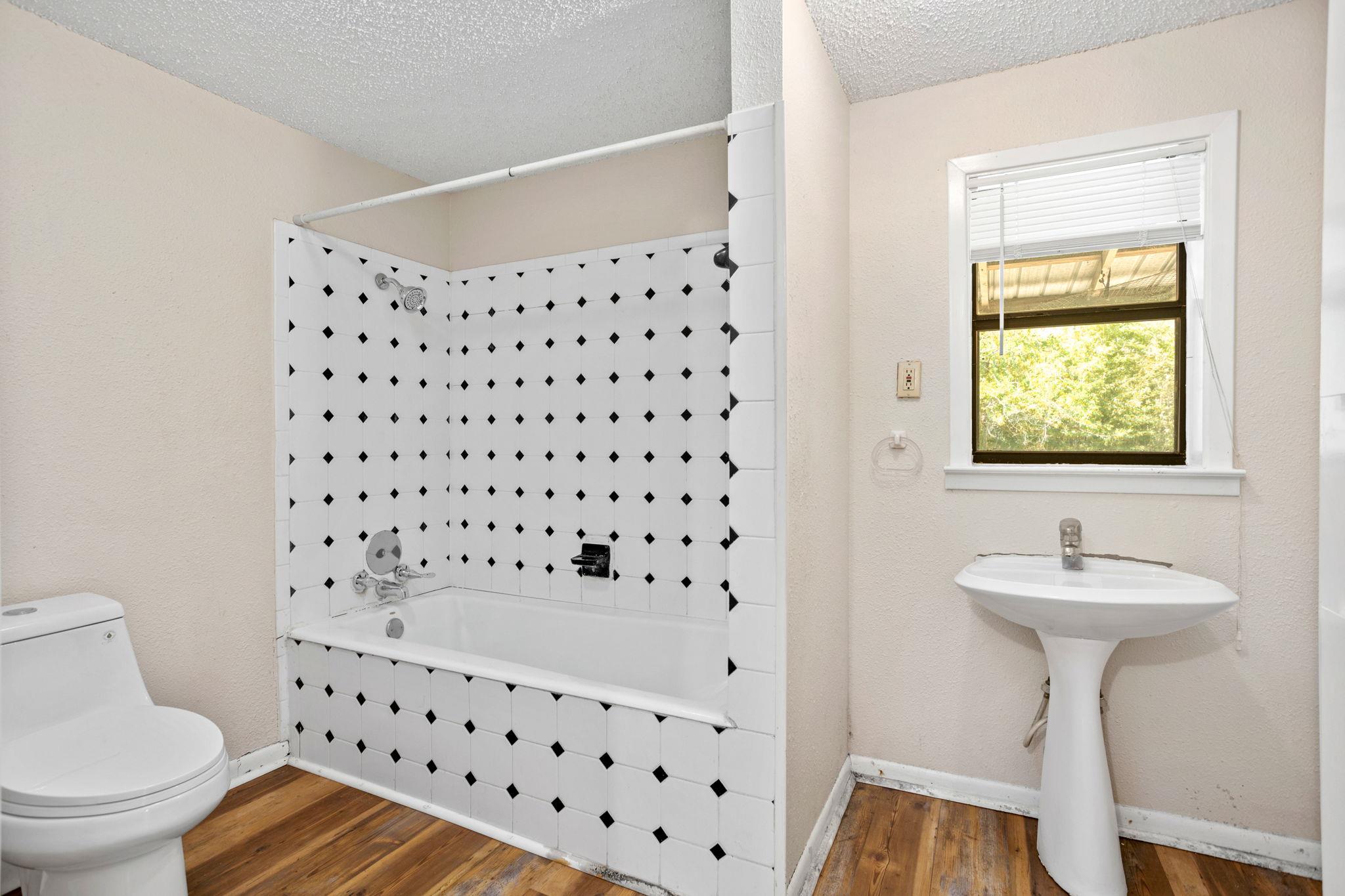 8612 Fm 1854 None Property Photo 18