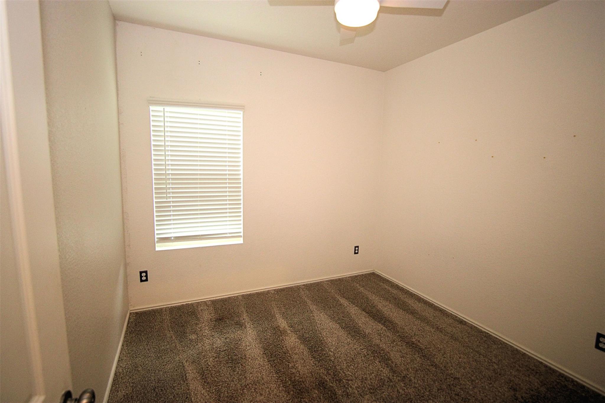299 Emerald Green Trl Property Photo 12
