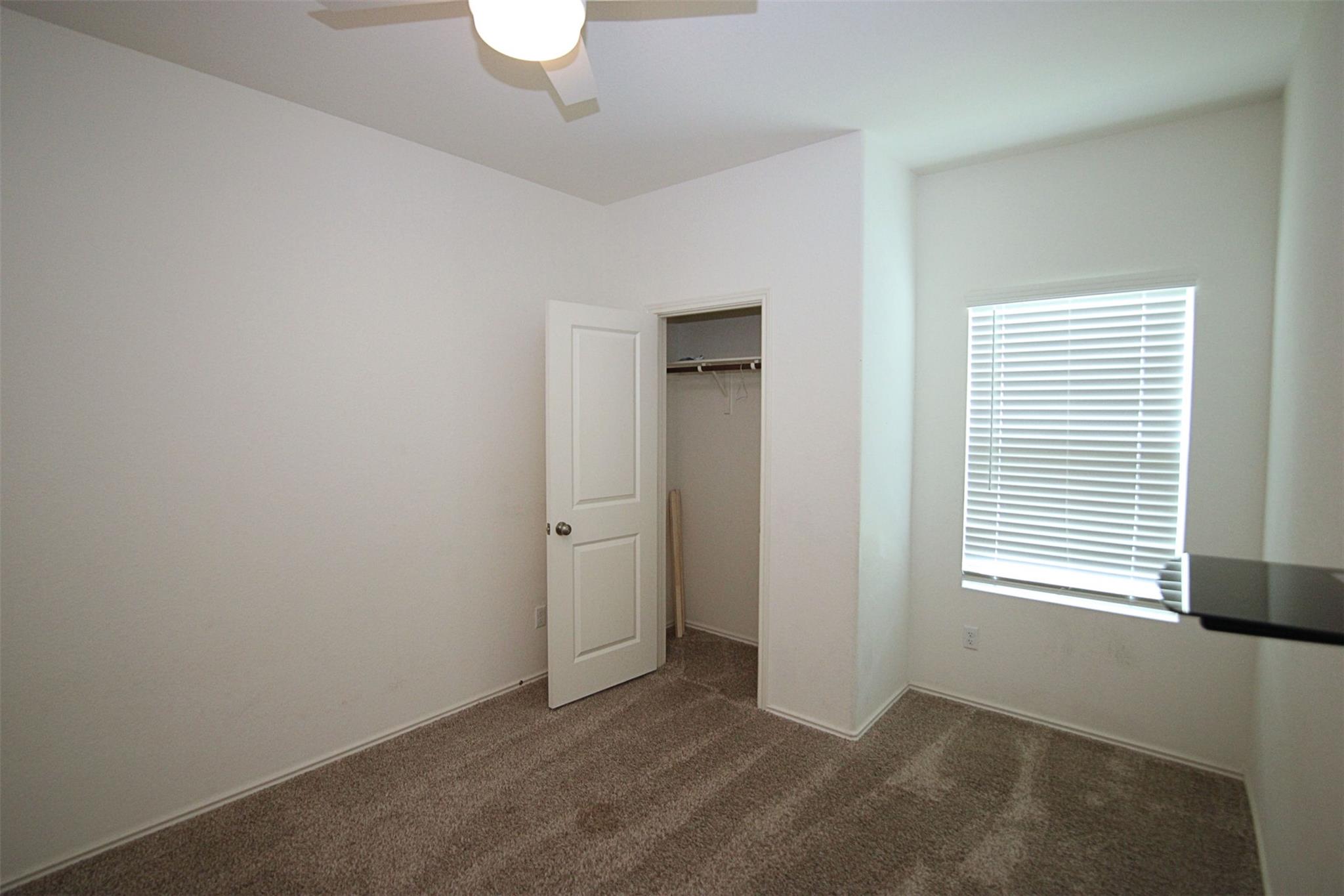299 Emerald Green Trl Property Photo 13