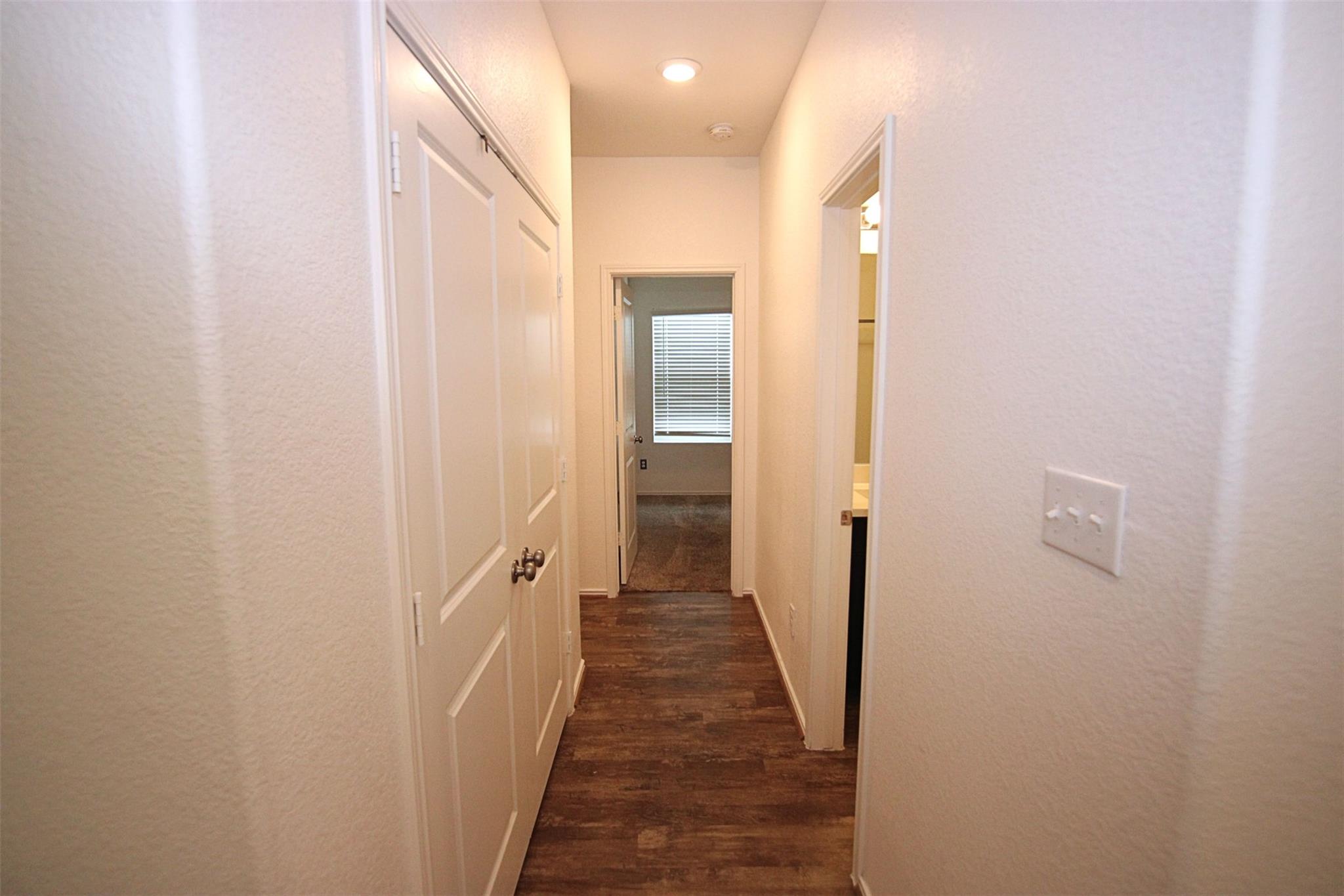 299 Emerald Green Trl Property Photo 14