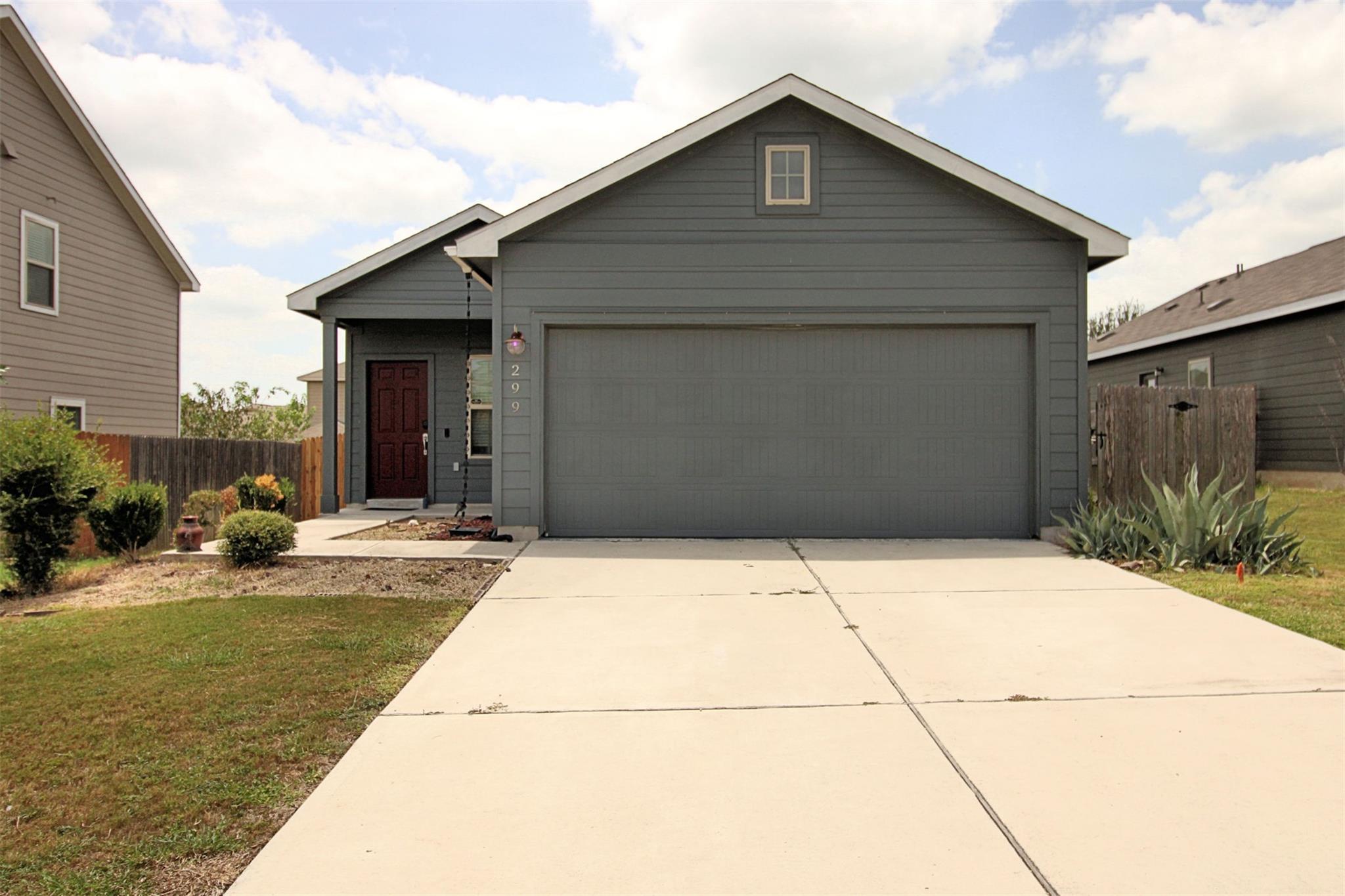 299 Emerald Green Trl Property Photo 22