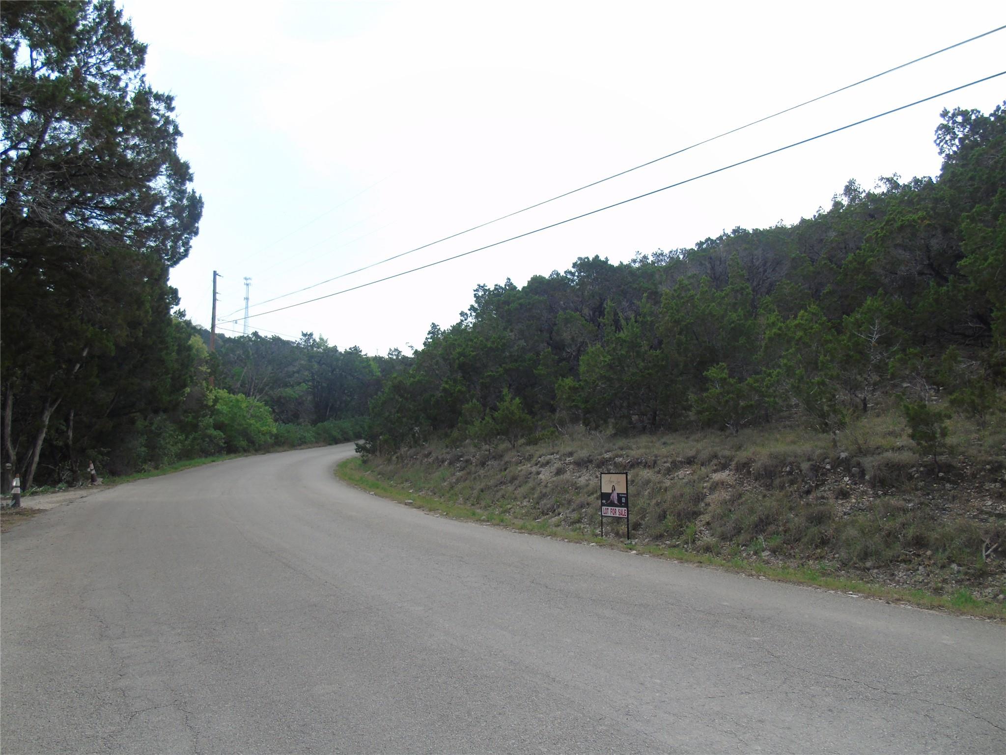 20707 Park Dr Property Photo 1