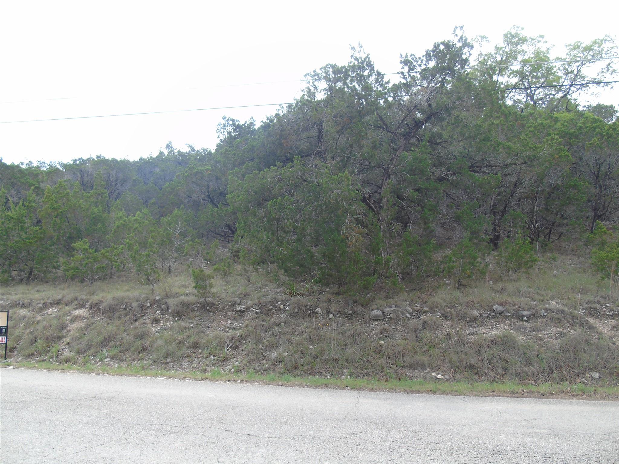 20707 Park Dr Property Photo 2