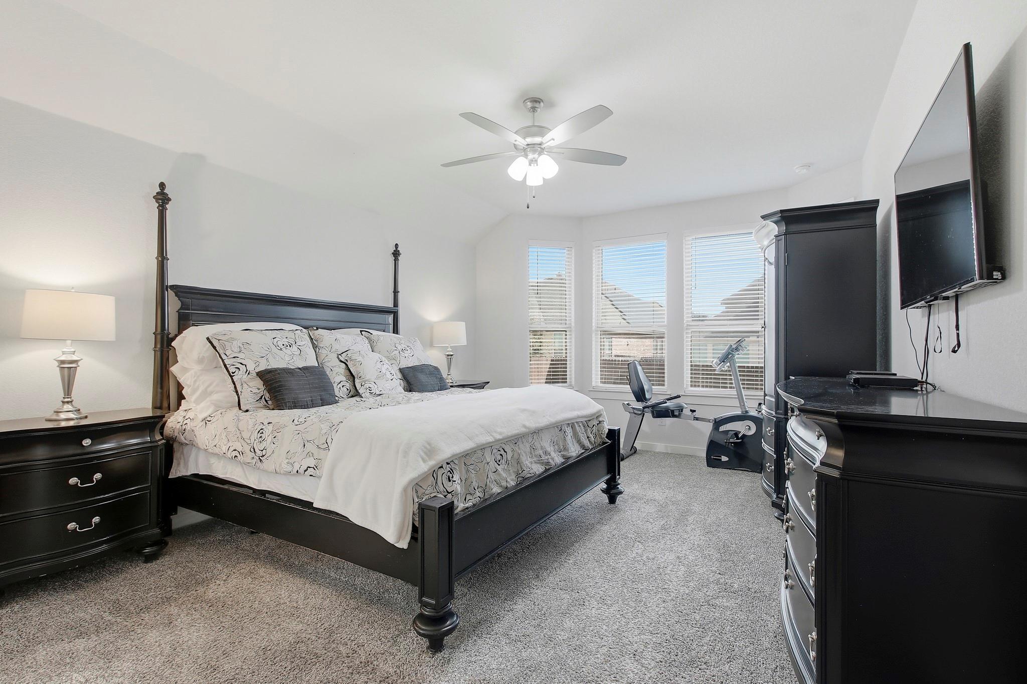 6832 Catania Loop Property Photo 15