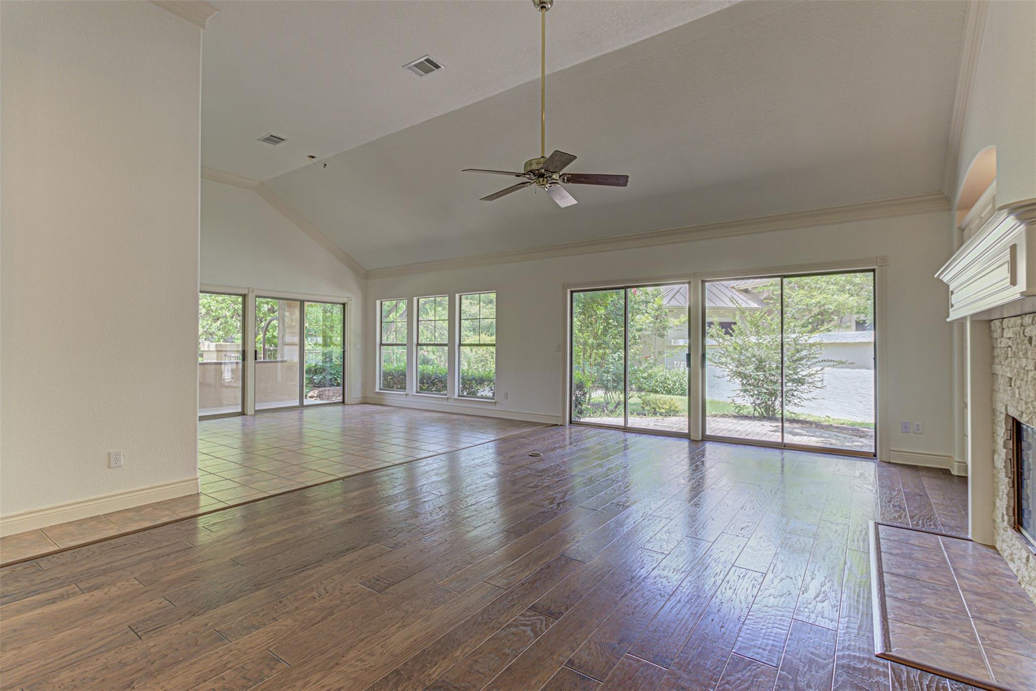 106 Mason Ct Property Photo 4