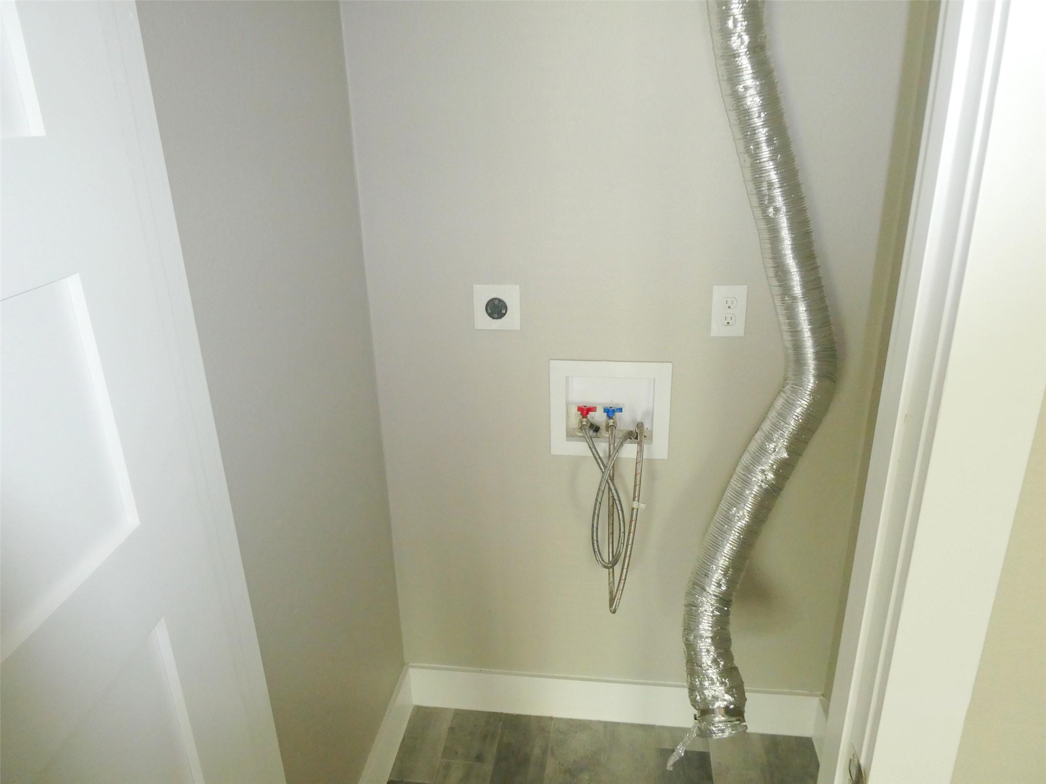 909 Reinli St #133 Property Photo 13