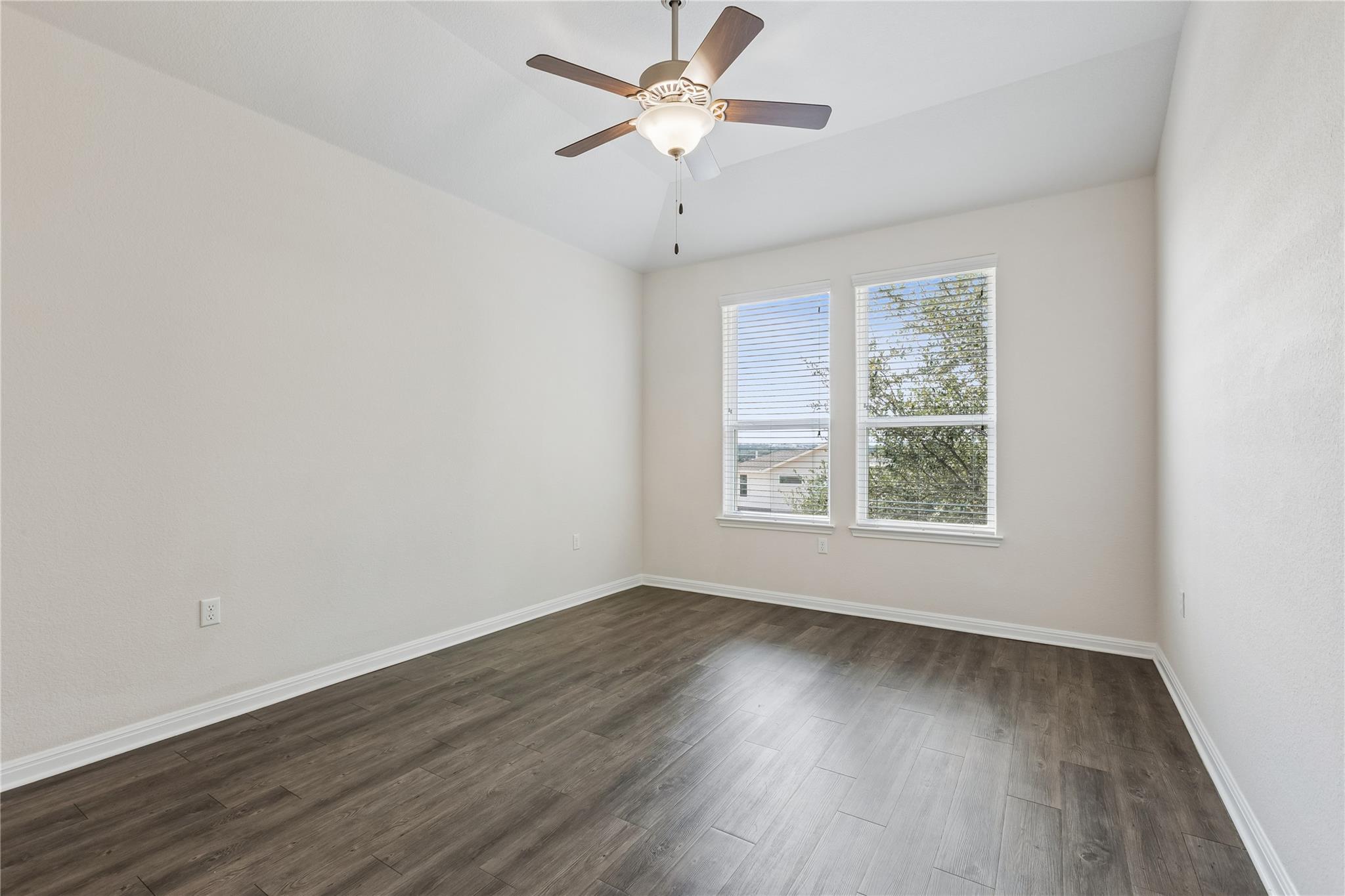 6202 Steep Cactus Trl Property Photo 7