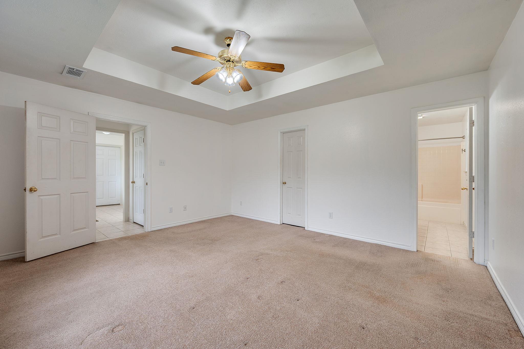 1521 Strasburg Cir Property Photo 11
