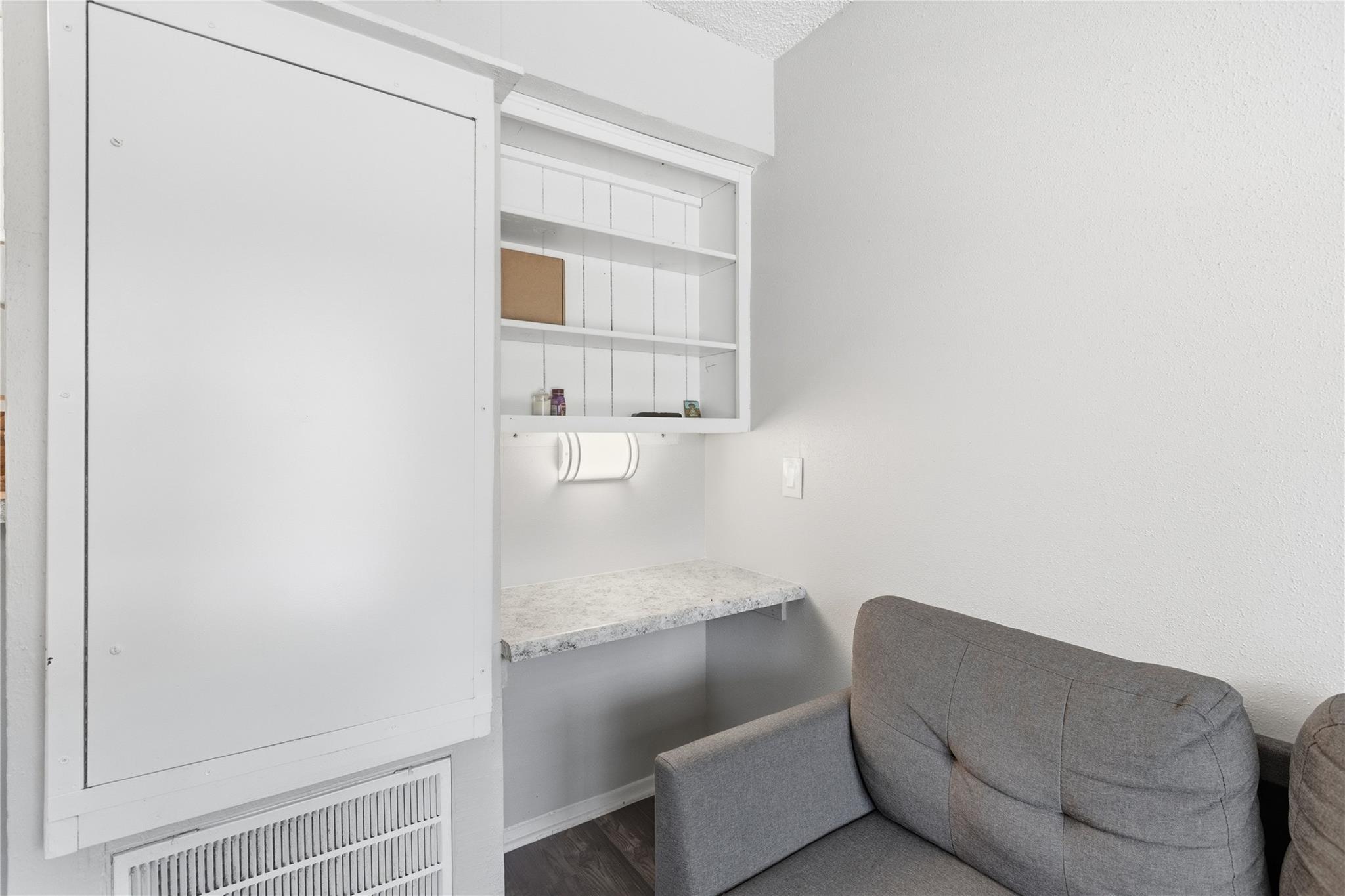 2801 Hemphill Park #a303 Property Photo 11