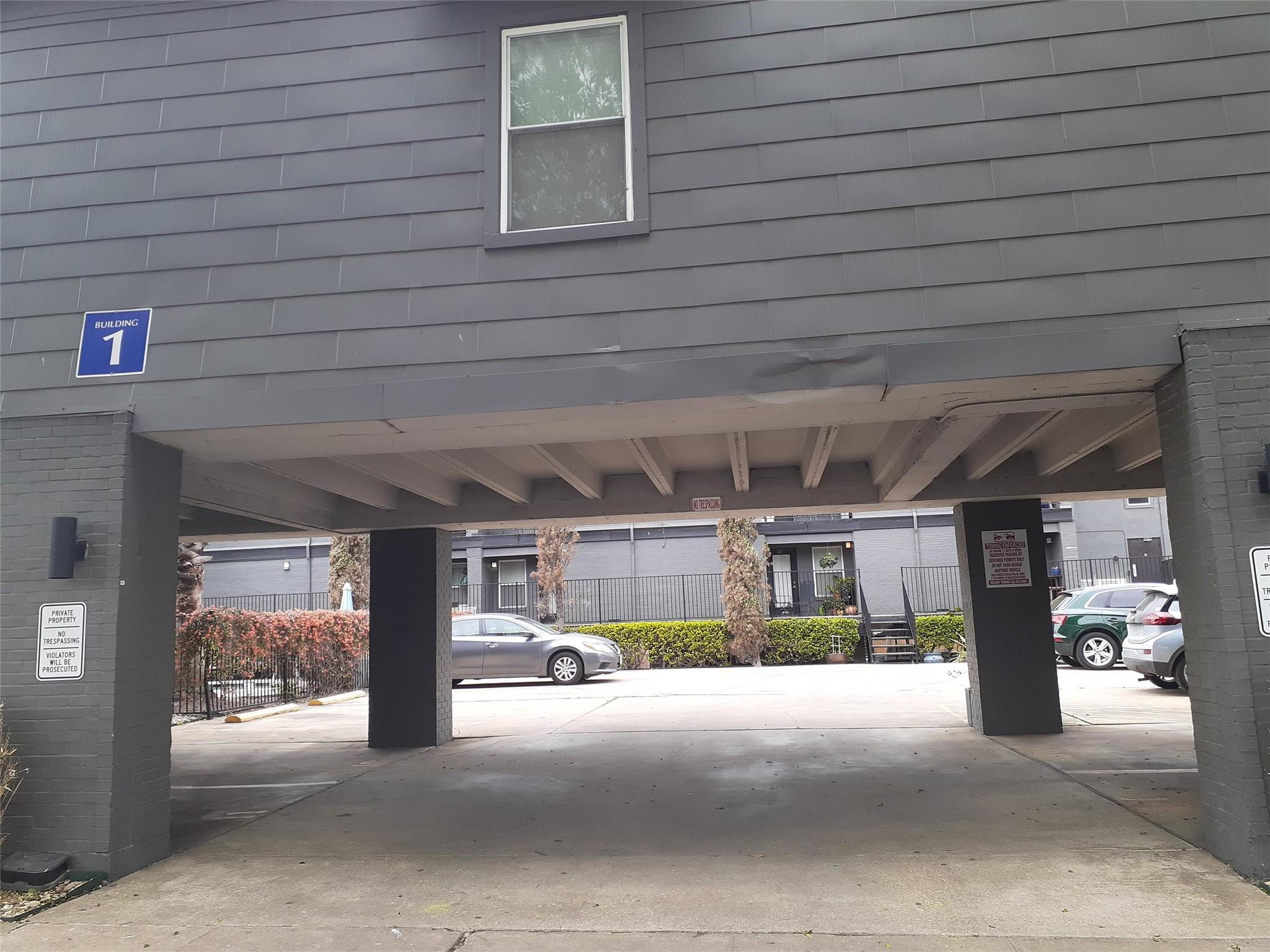 2020 S Congress Ave #1202 Property Photo 2