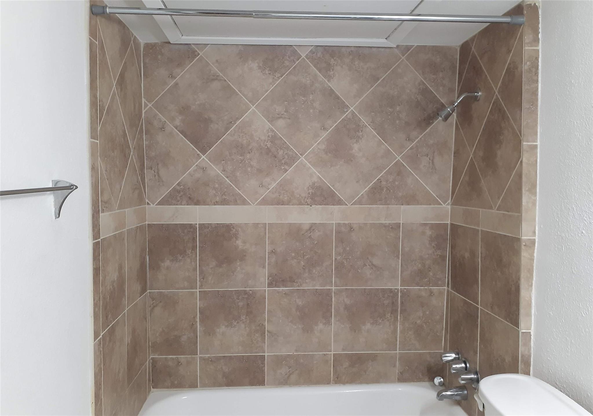 2020 S Congress Ave #1202 Property Photo 12