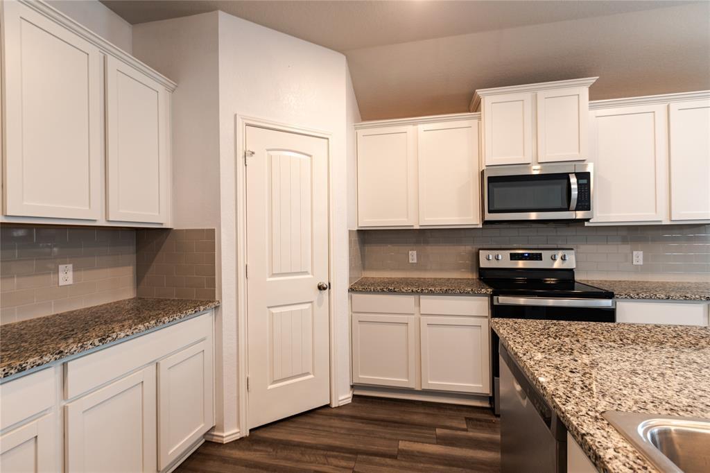 209 Reagor Dr Property Photo 3