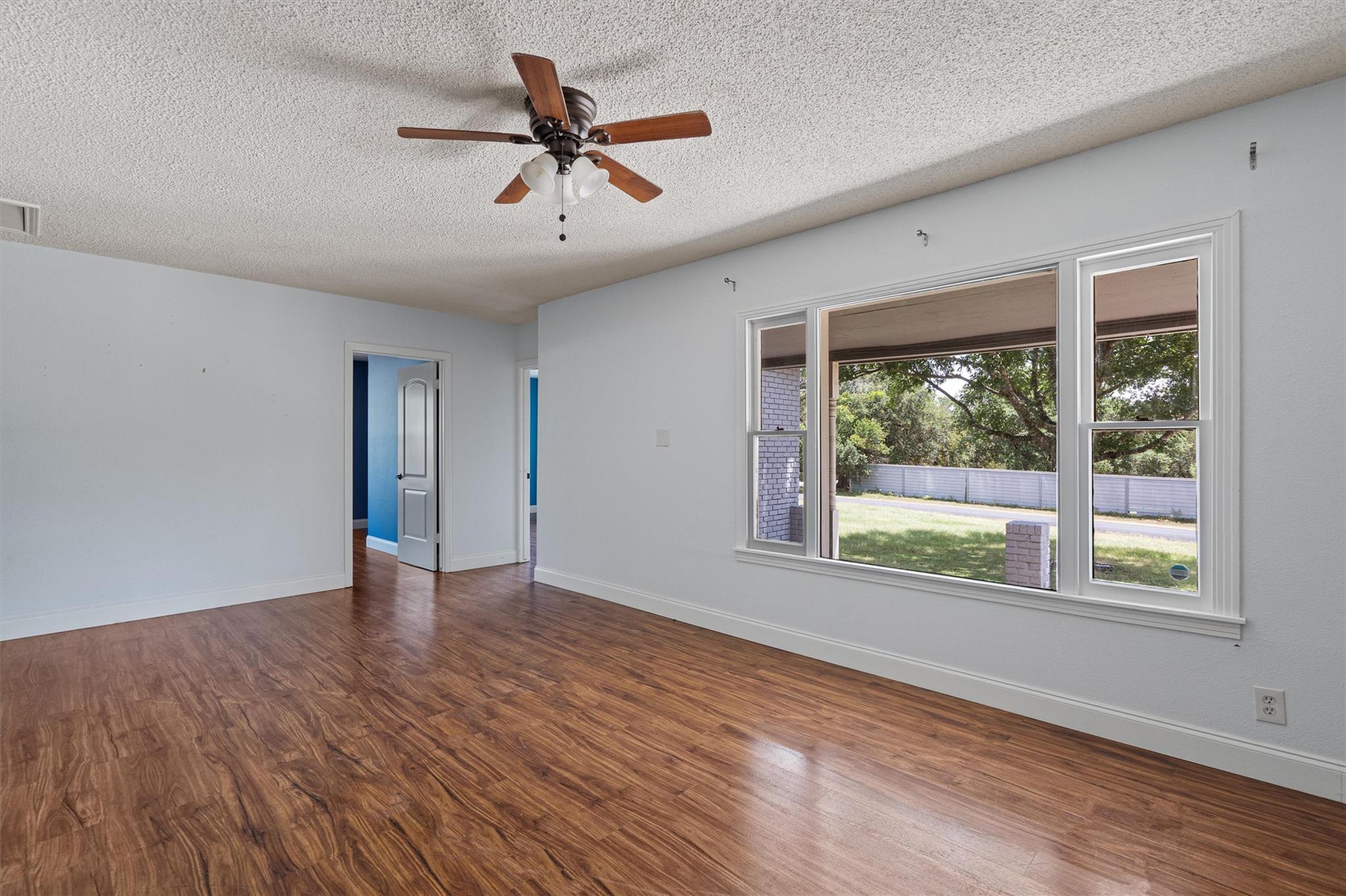 2106 Allred Dr Property Photo 8