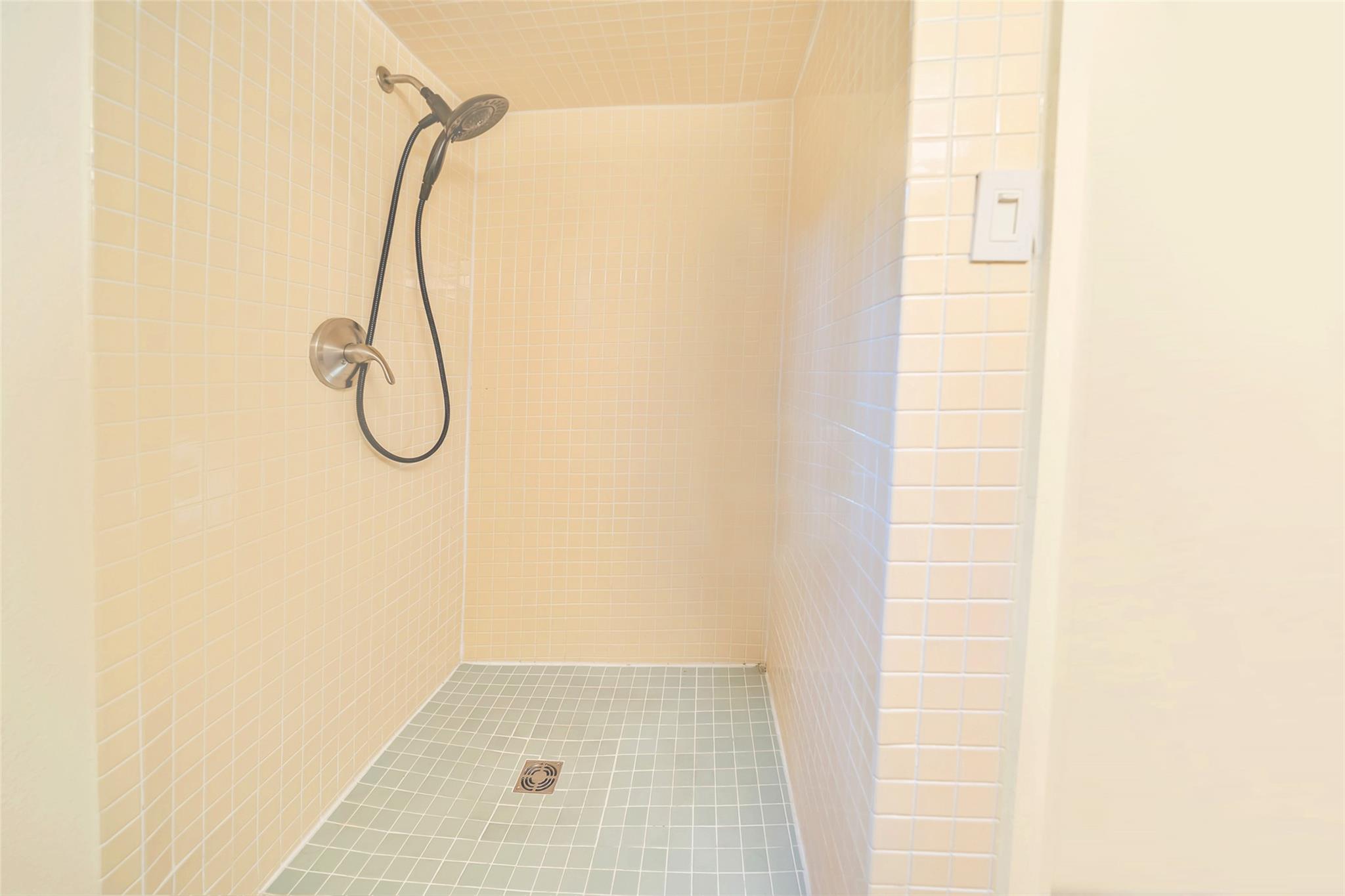 3302 Cherrywood Rd Property Photo 19
