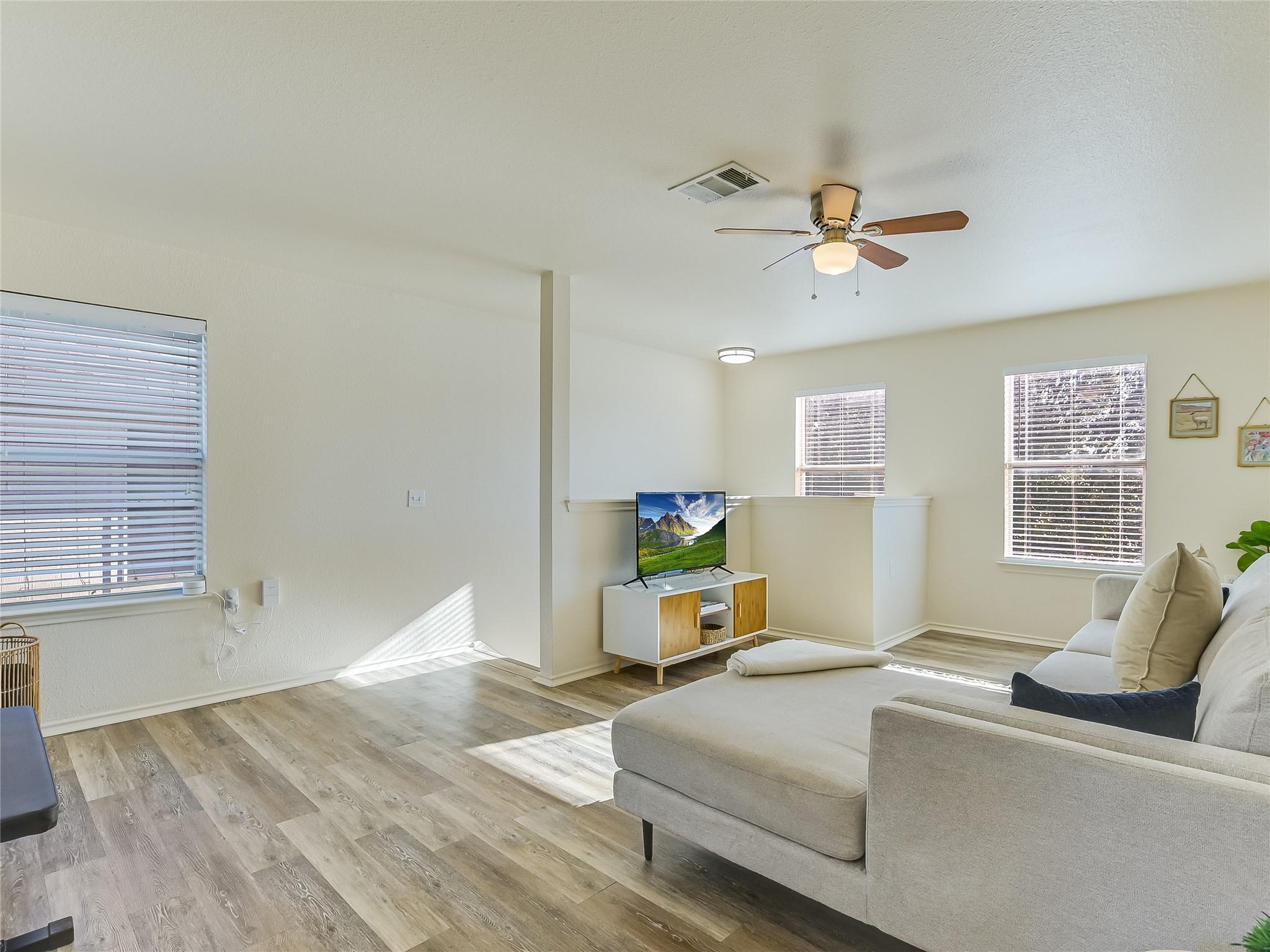 5516 Rayburn Ln Property Photo 10