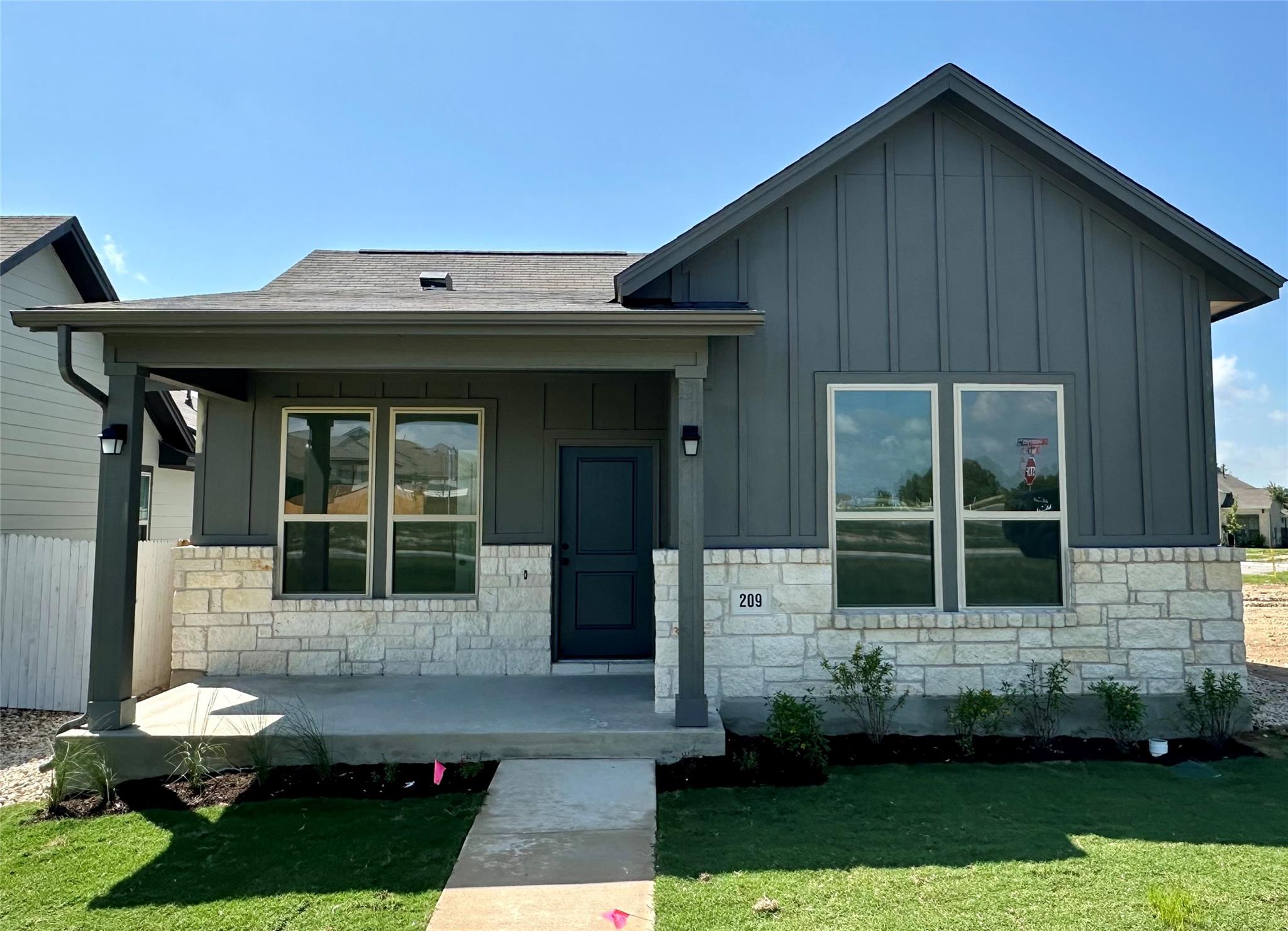 209 Greeneyes Way Property Photo 1