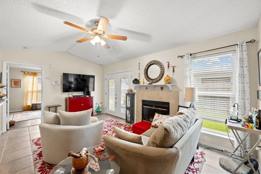 3621 Leafield Dr Property Photo 5