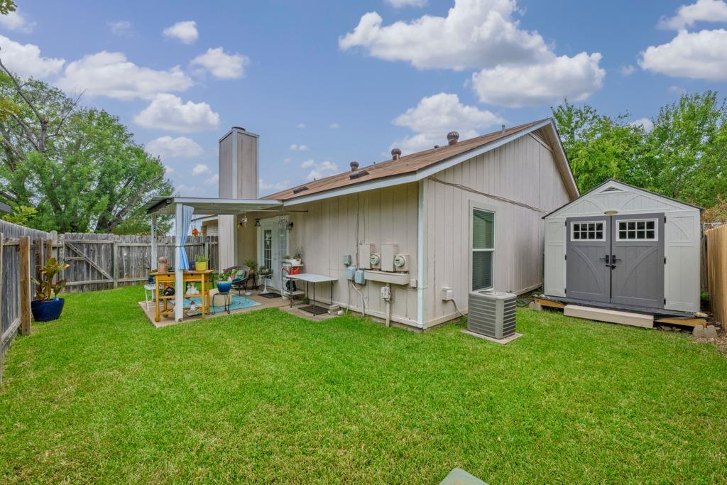 3621 Leafield Dr Property Photo 22