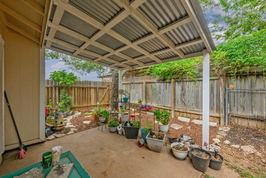 3621 Leafield Dr Property Photo 32