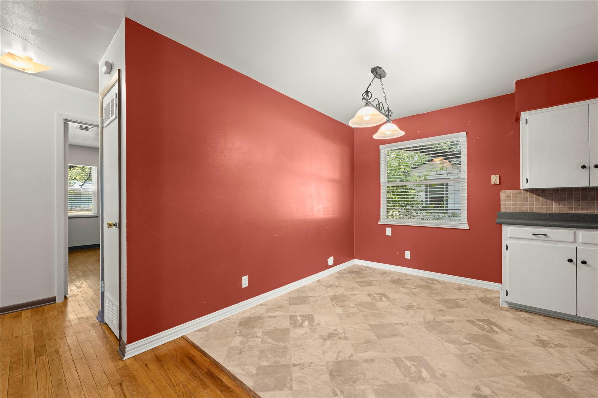 22 Park Ln Property Photo 21