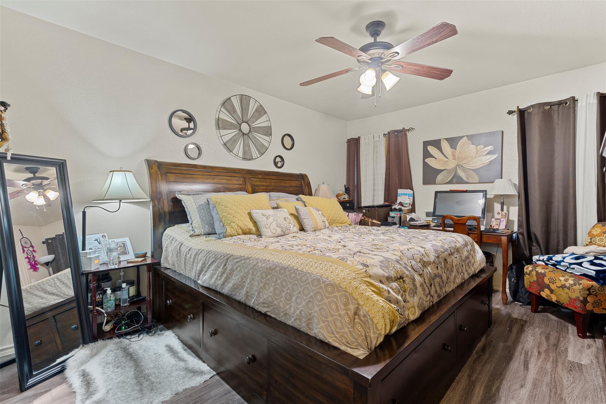 1000 Christopher Dr #b Property Photo 13