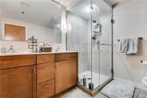 711 W 26th St #707 Property Photo 8
