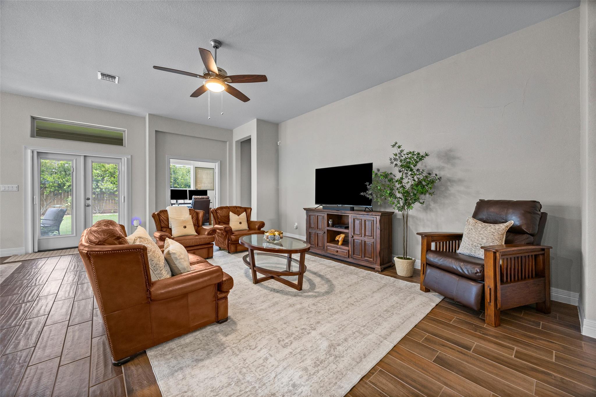 137 Falabella Trl Property Photo 8