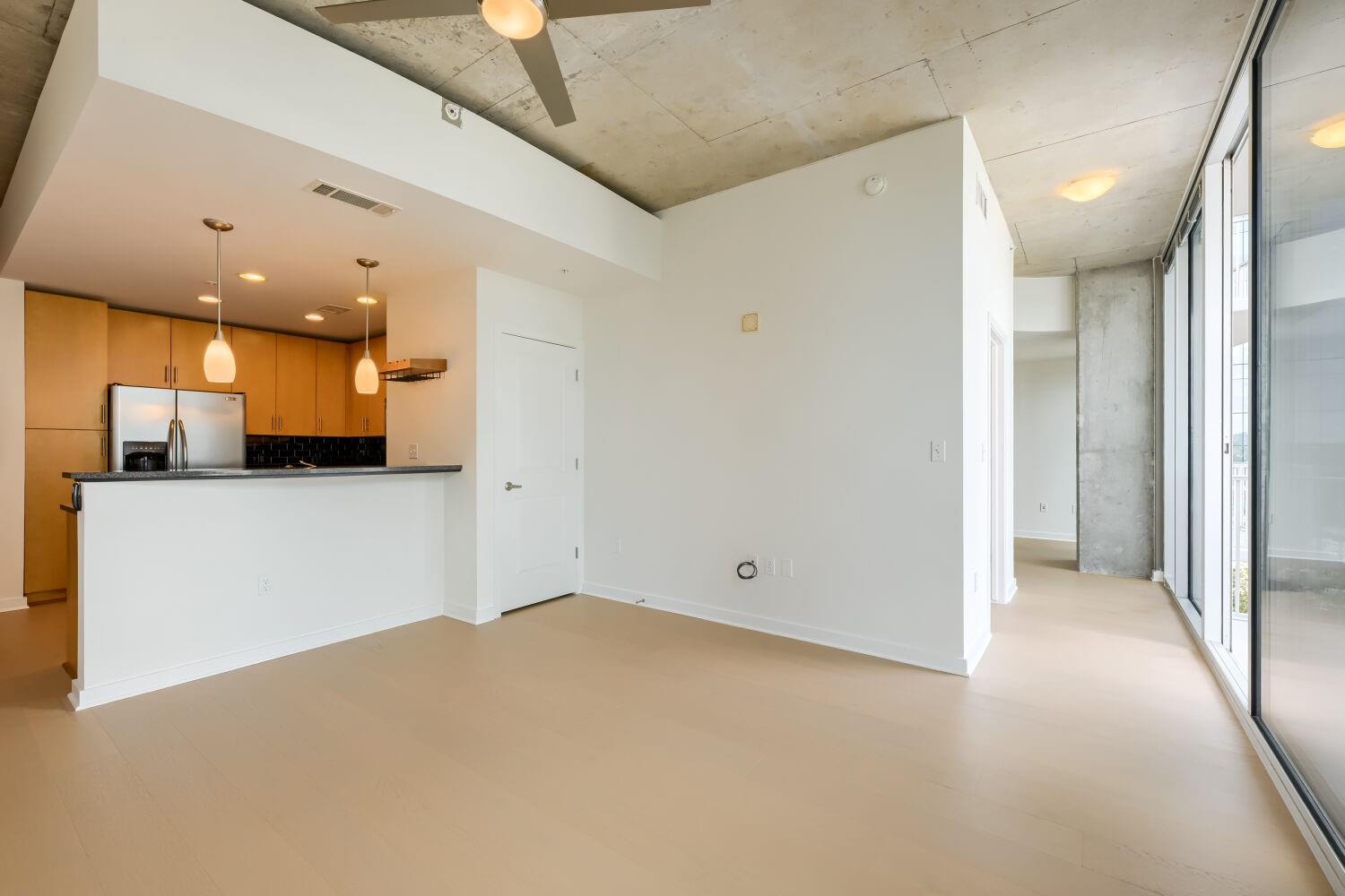 360 Nueces St #1208 Property Photo 6