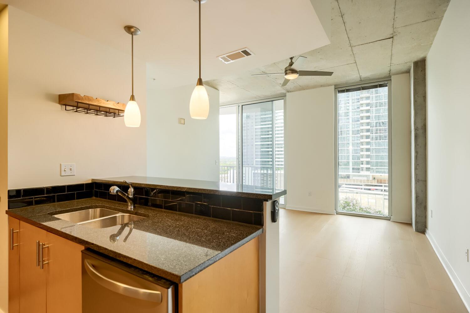 360 Nueces St #1208 Property Photo 18