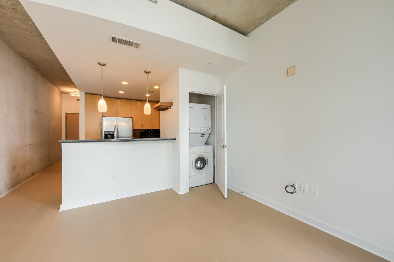 360 Nueces St #1208 Property Photo 24
