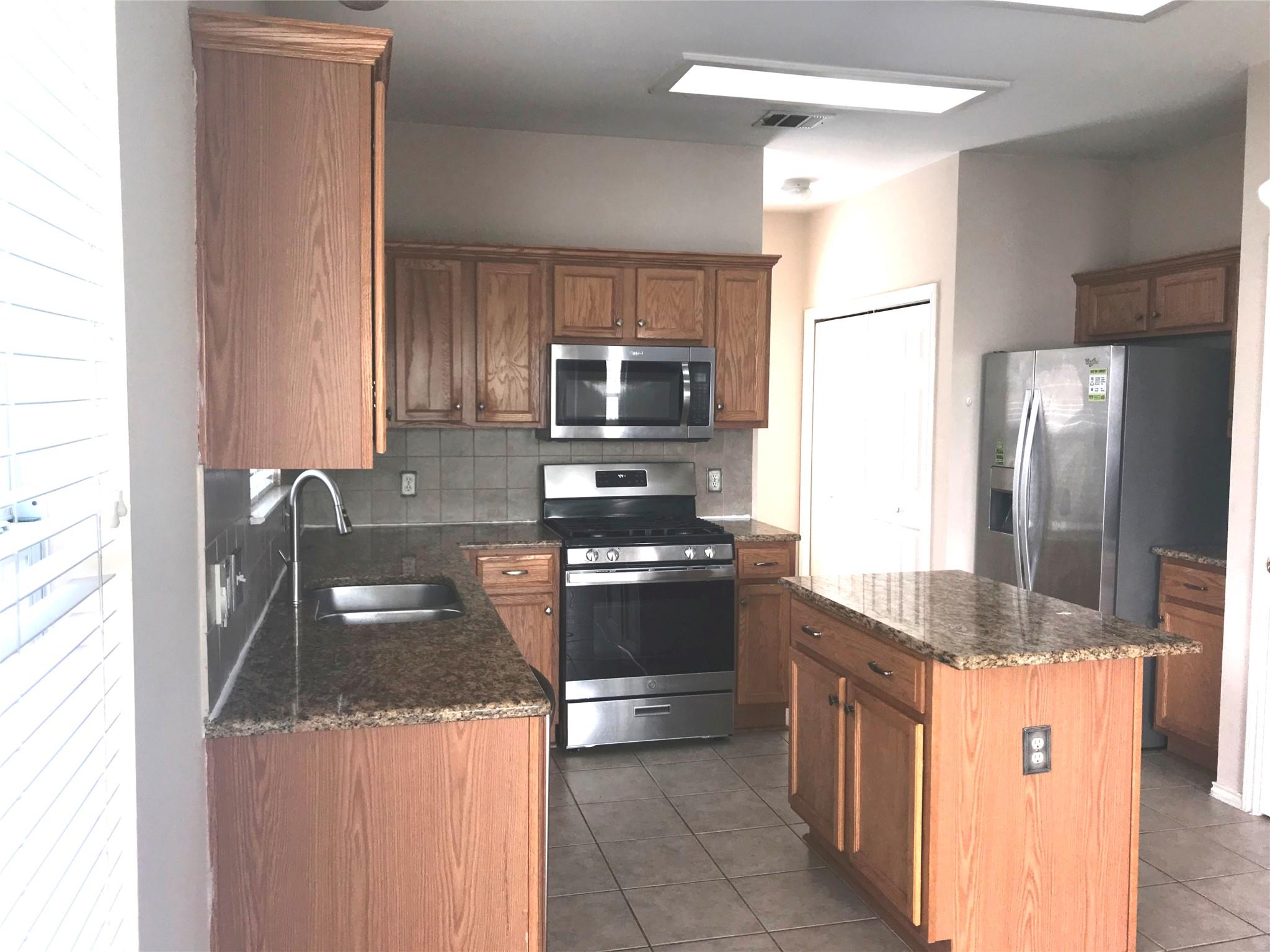 11321 Fletcher Hall Ln Property Photo 8