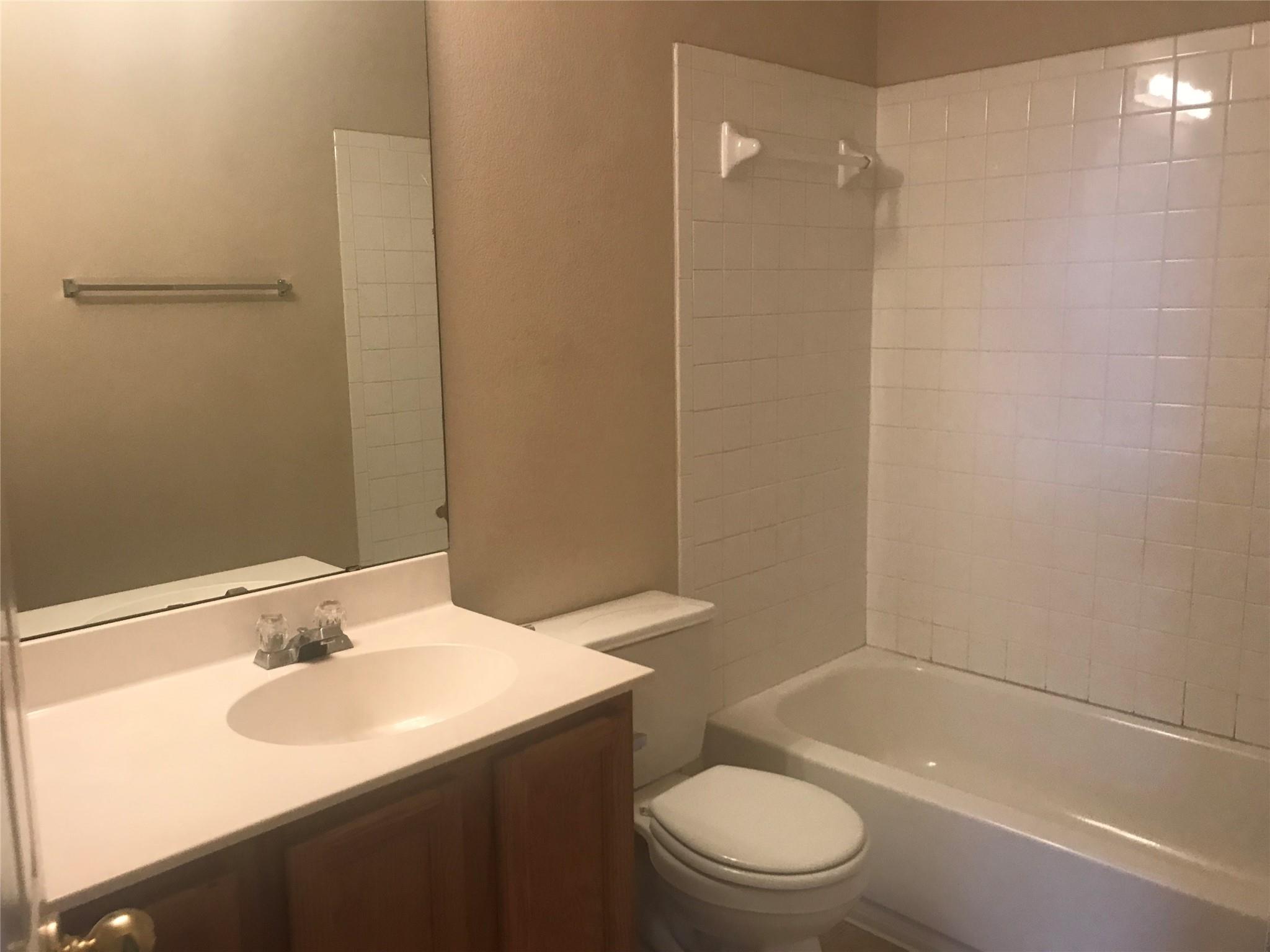 11321 Fletcher Hall Ln Property Photo 17