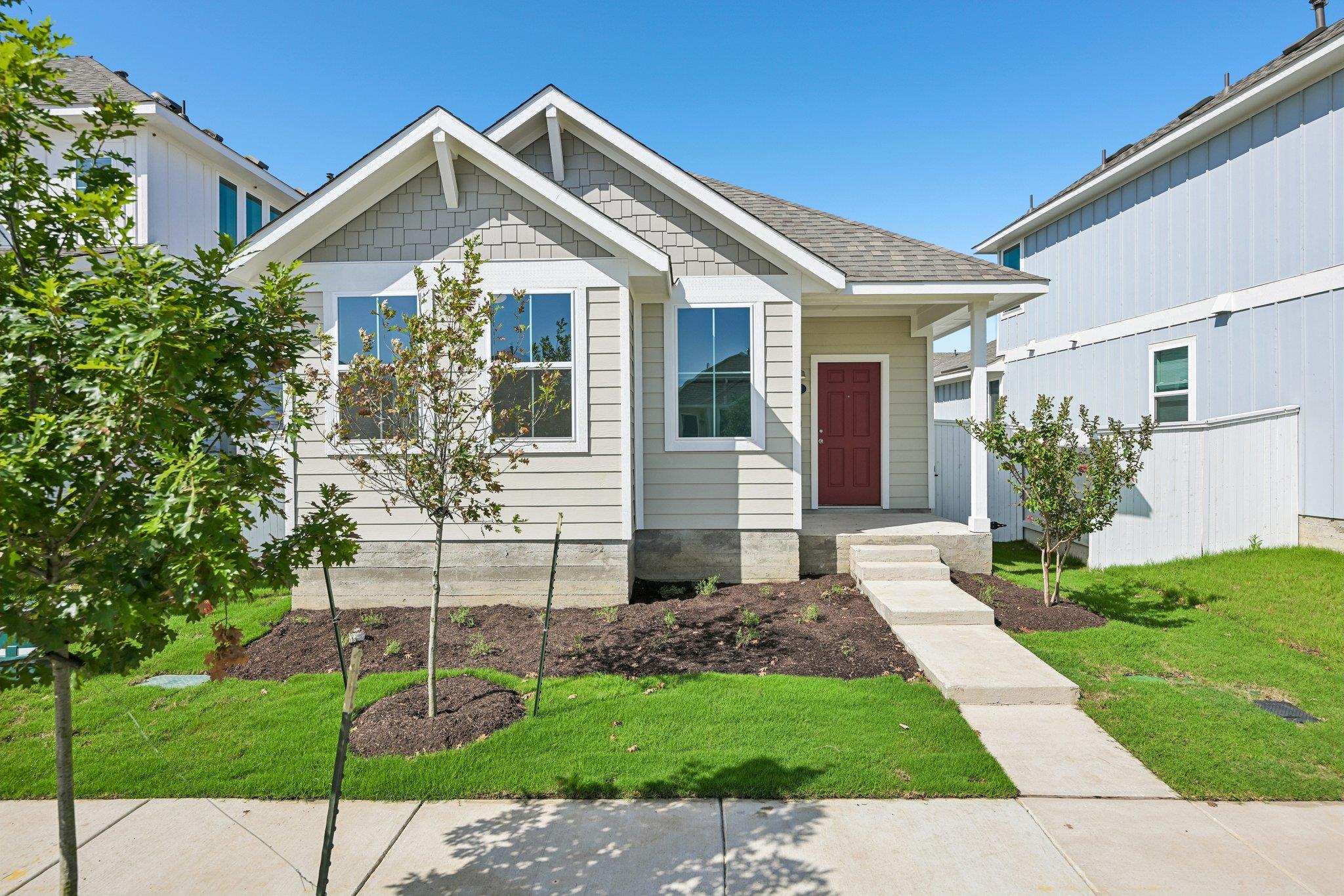 154 Daylily Dr Property Photo 3