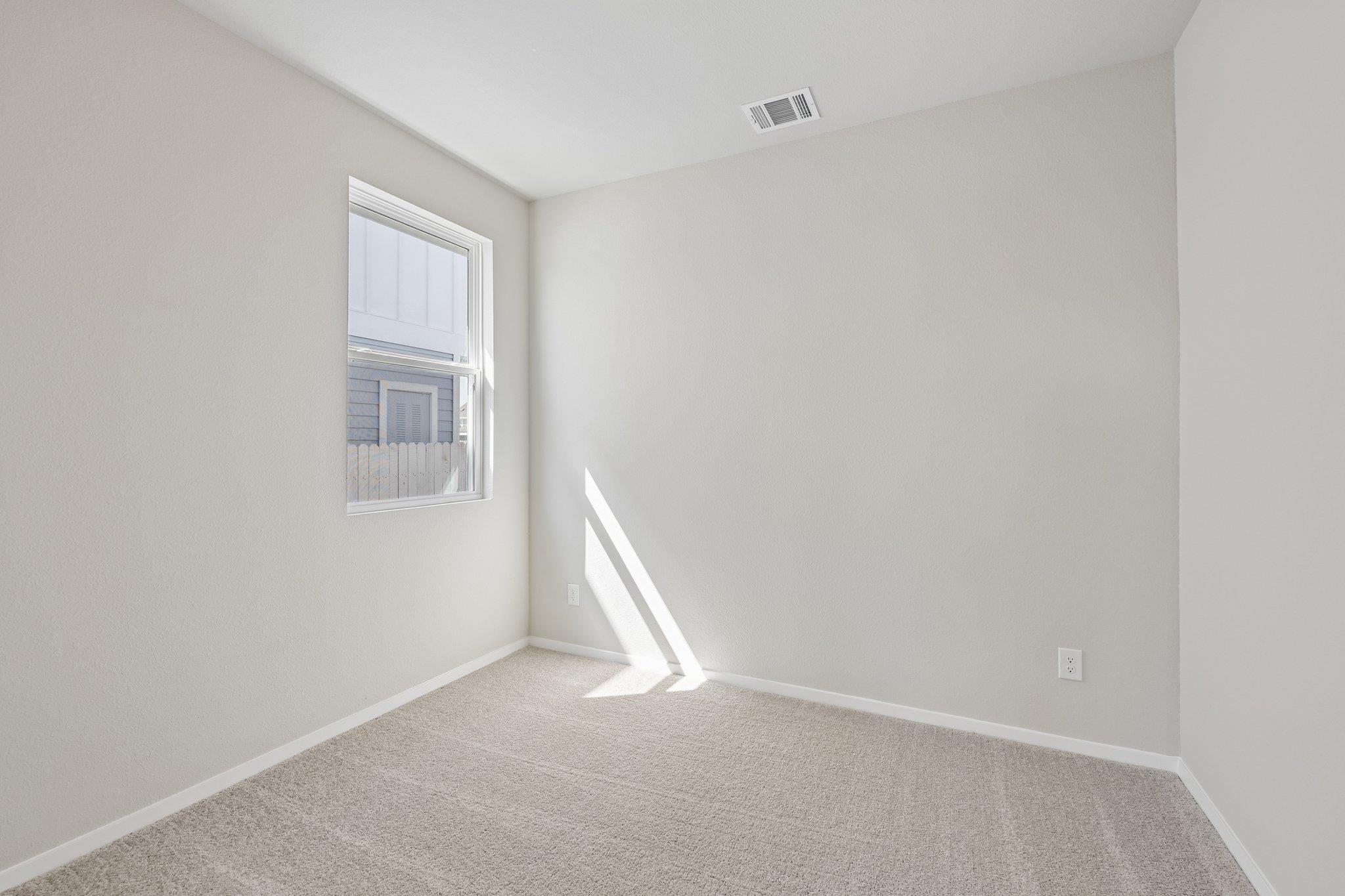 154 Daylily Dr Property Photo 22