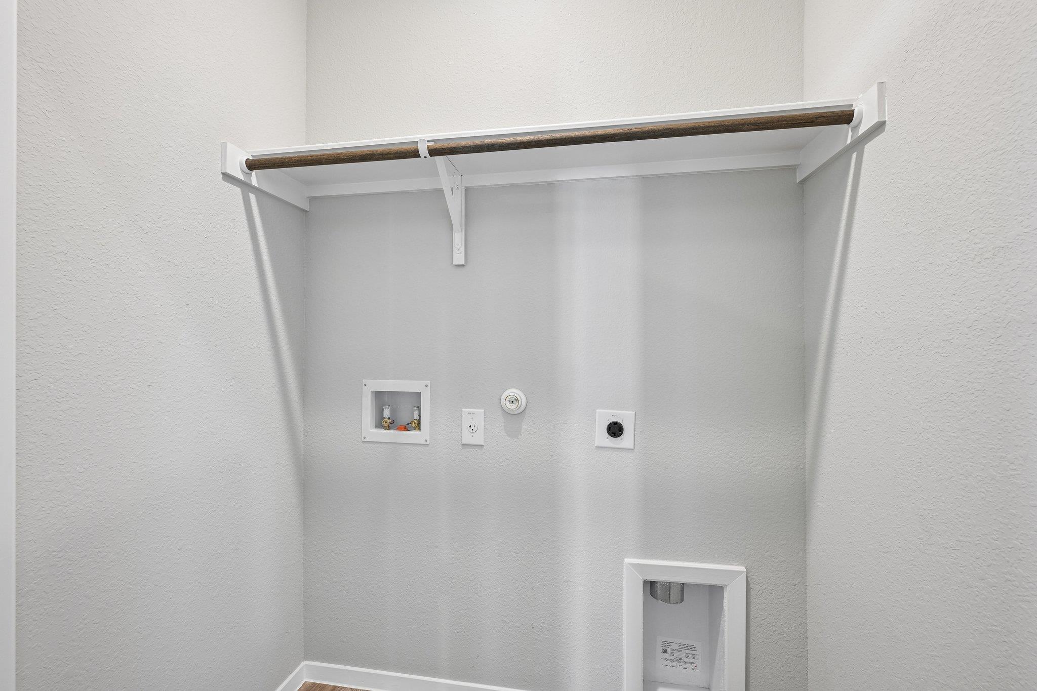 154 Daylily Dr Property Photo 24