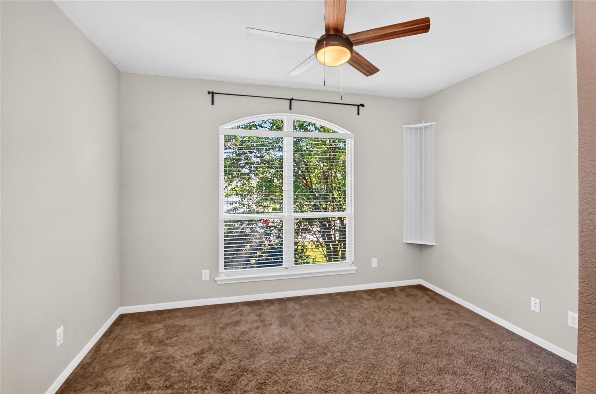 7307 Rosado Dr Property Photo 12