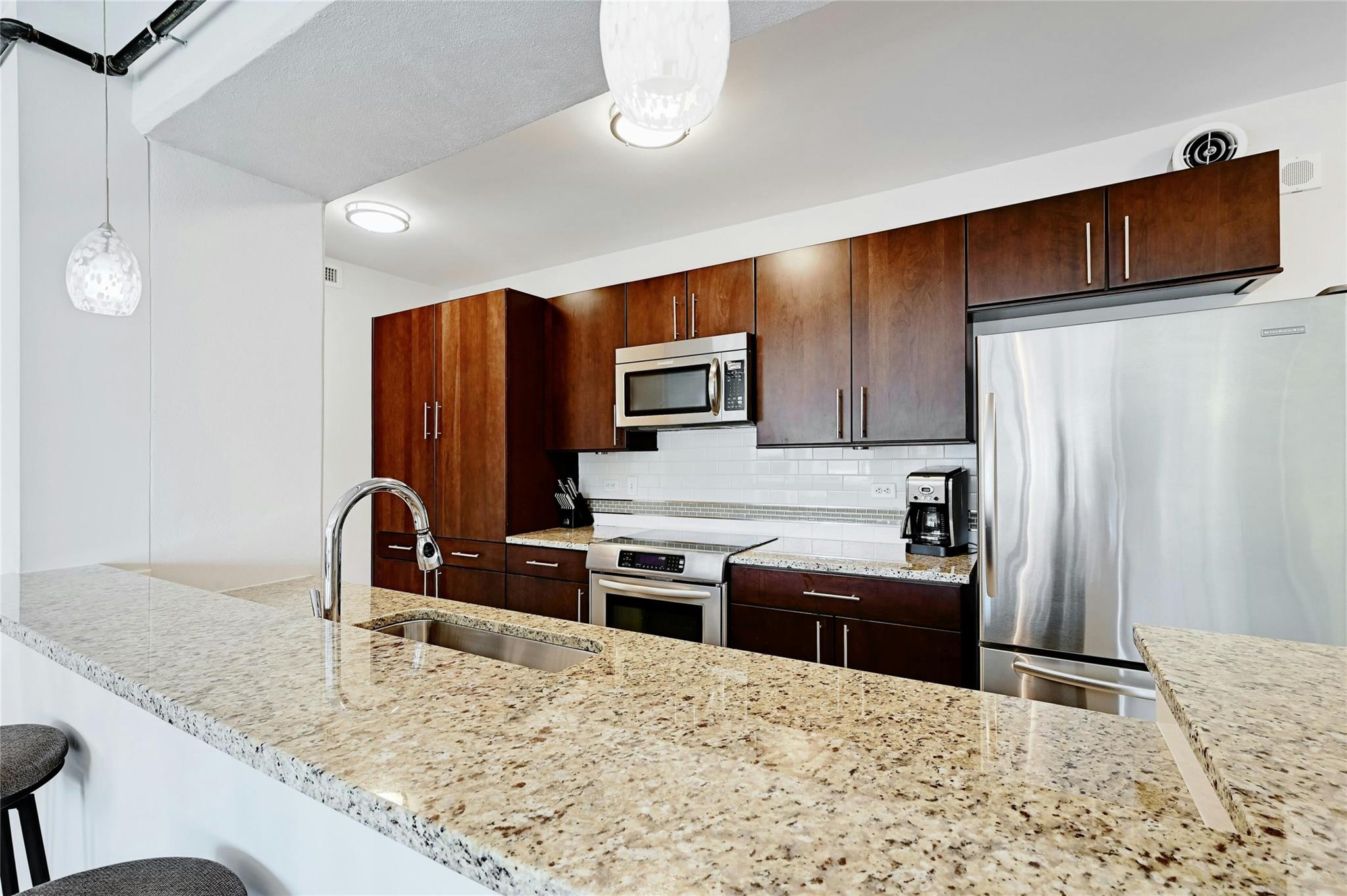 800 Brazos St #705 Property Photo 12