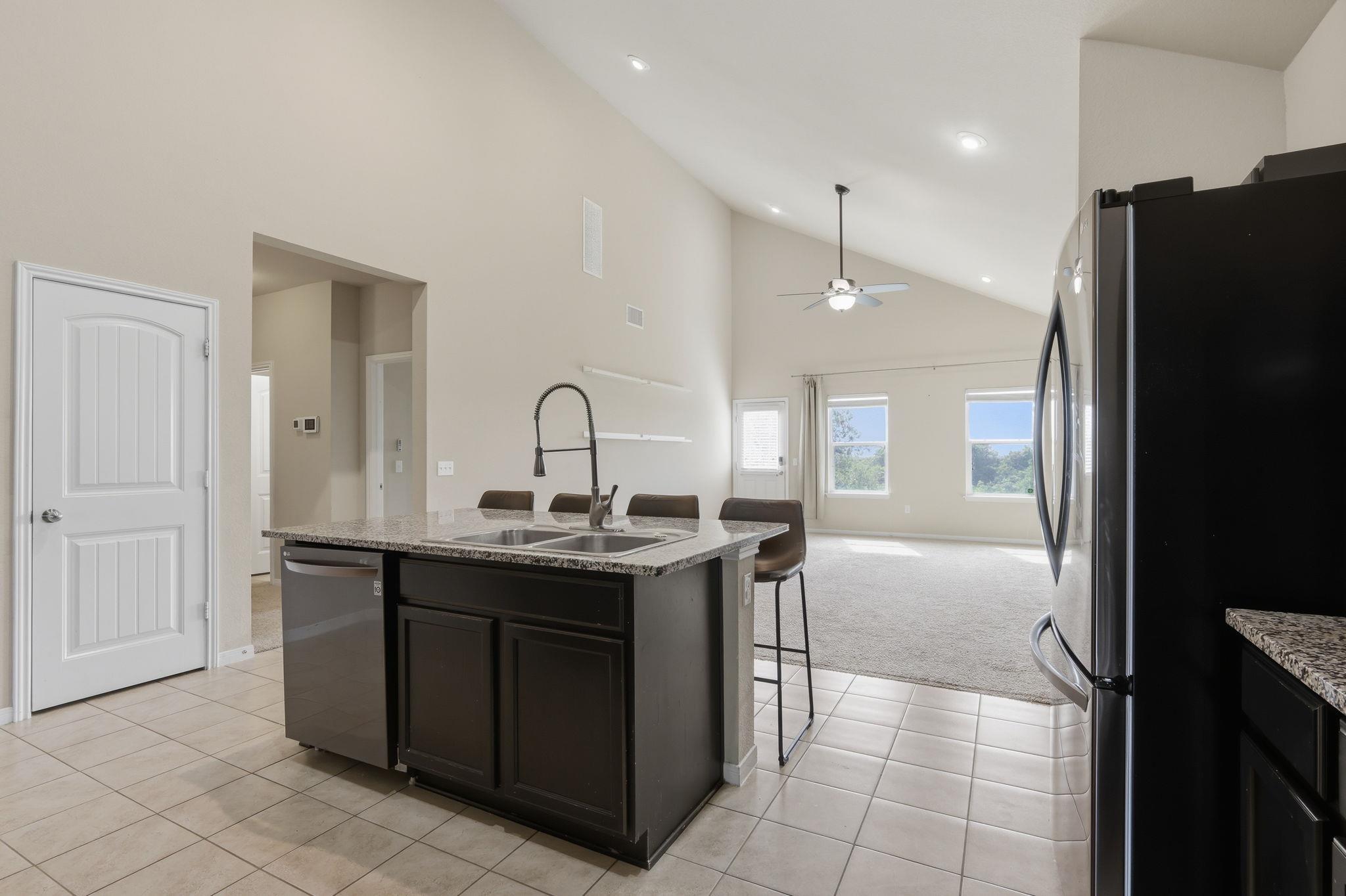 701 Liard River Rd Property Photo 6