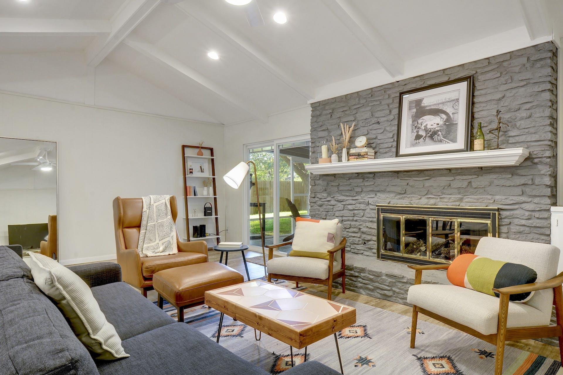 10603 Golden Quail Dr Property Photo 3