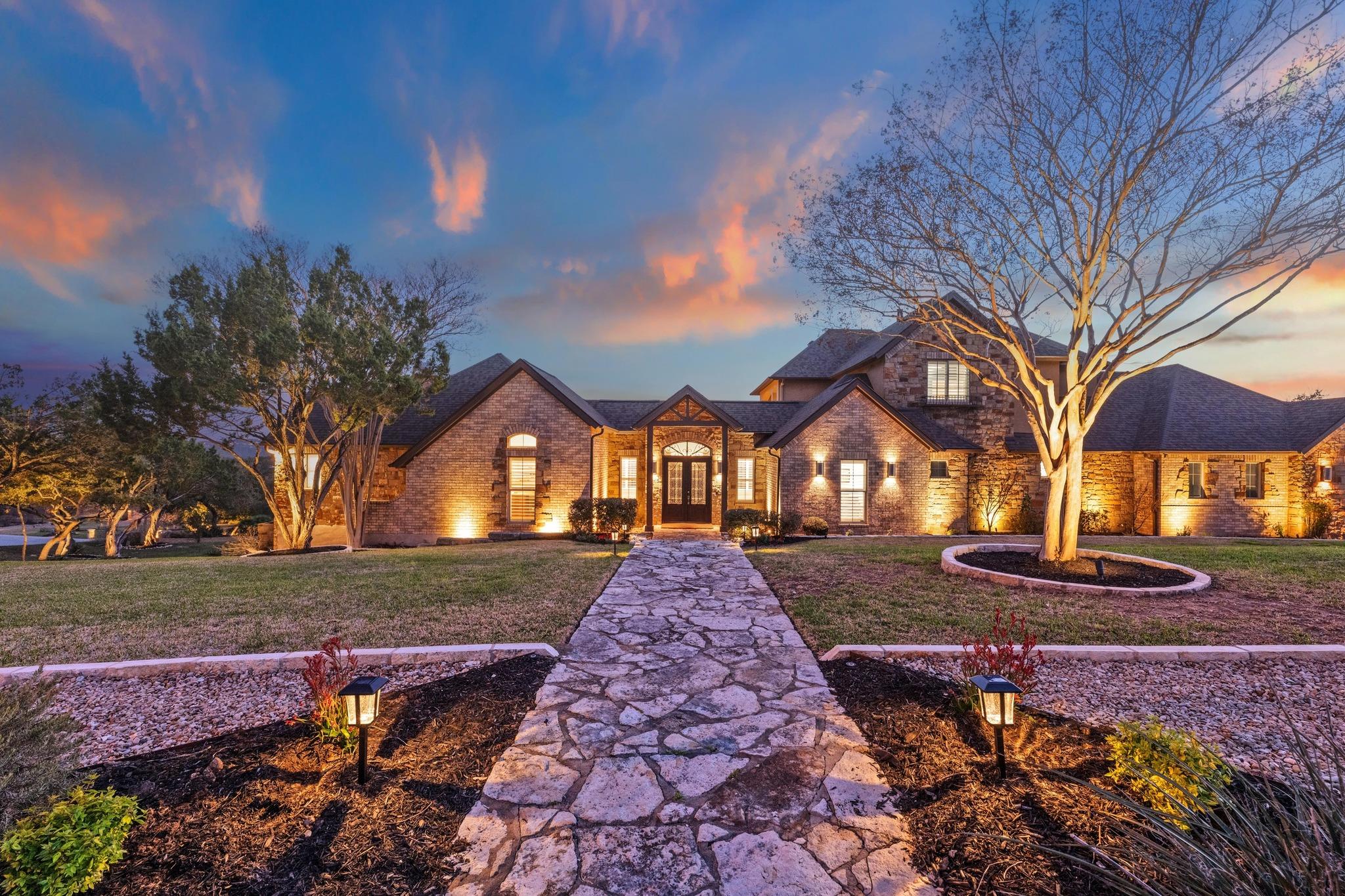 4213 House Of York Property Photo