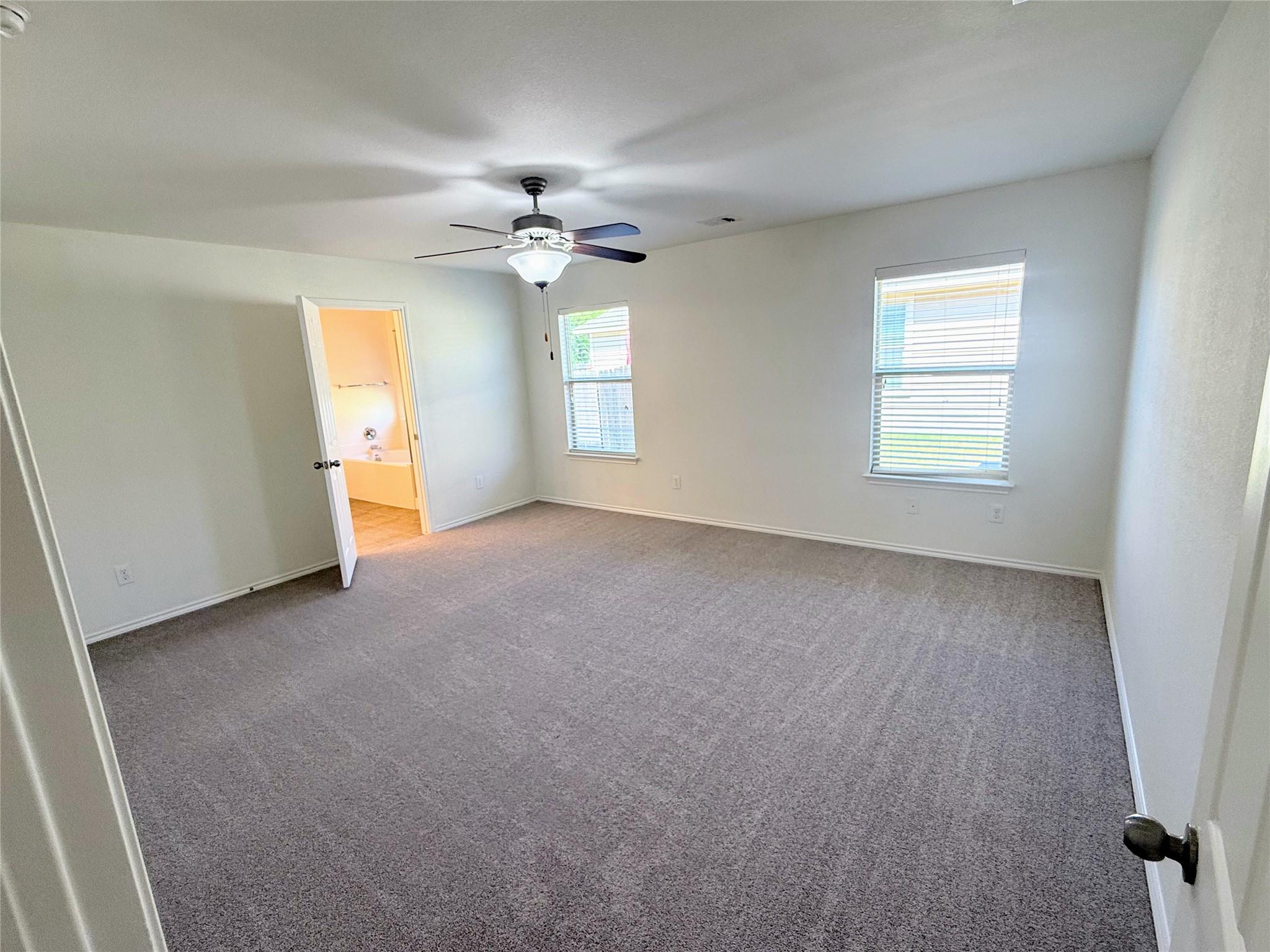 236 Falcon Ln Property Photo 10