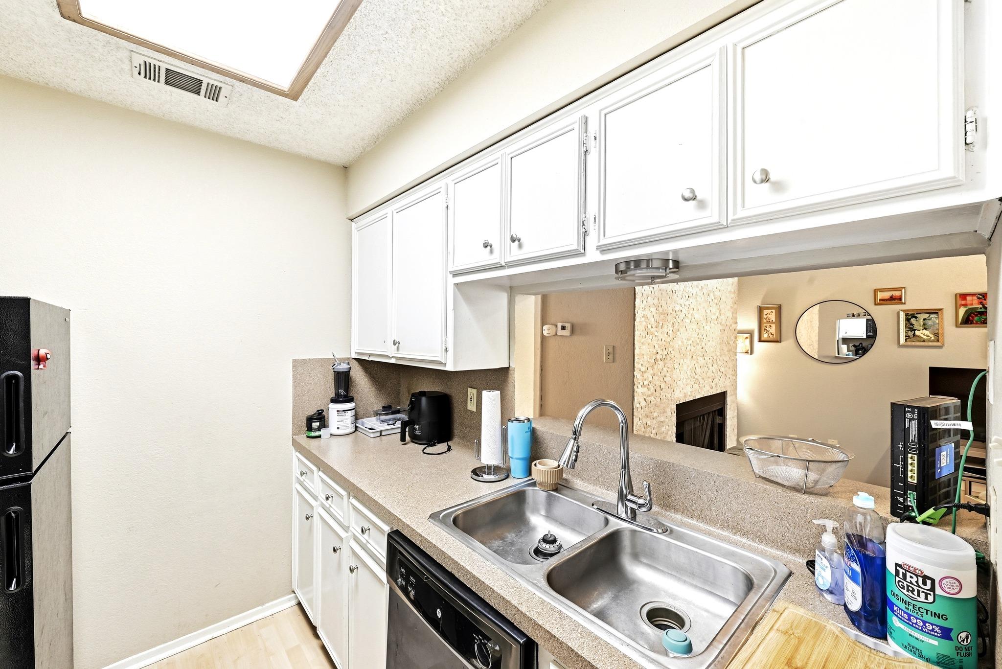 2706 Salado St #305 Property Photo 10