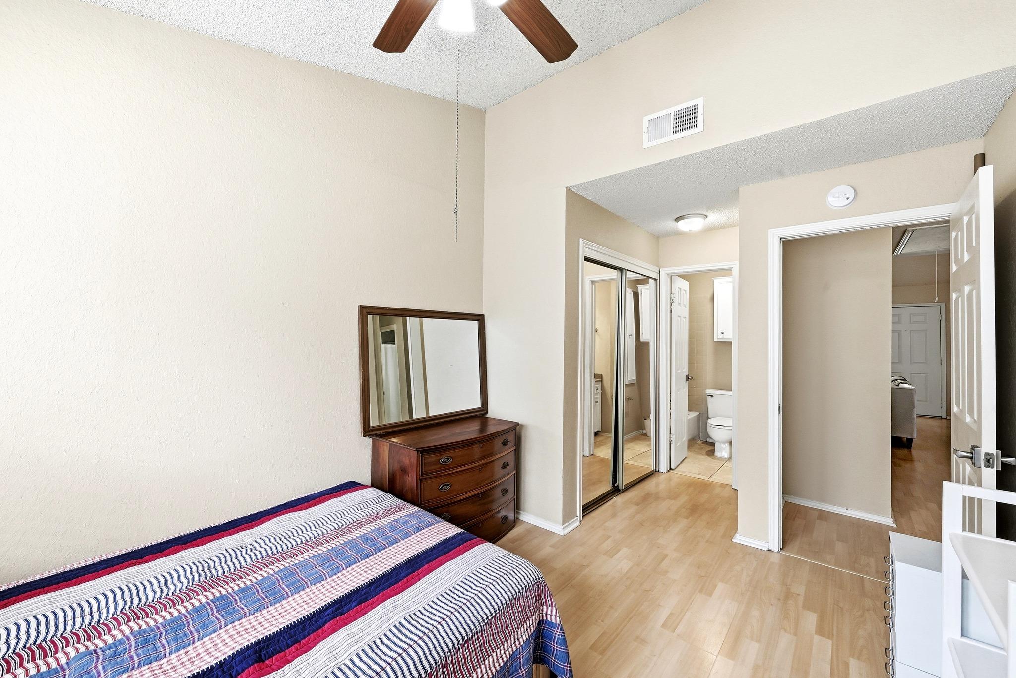 2706 Salado St #305 Property Photo 17