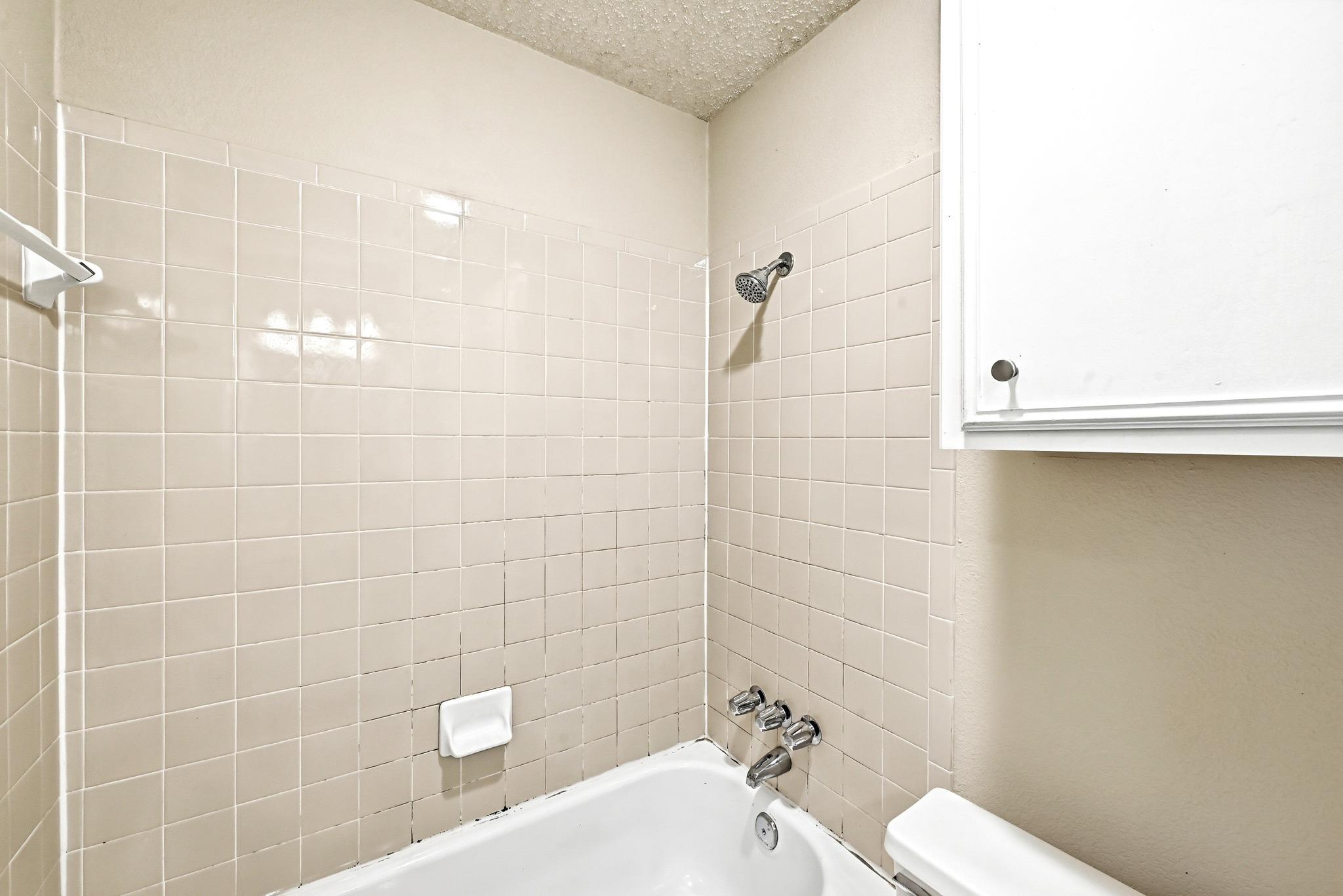 2706 Salado St #305 Property Photo 20